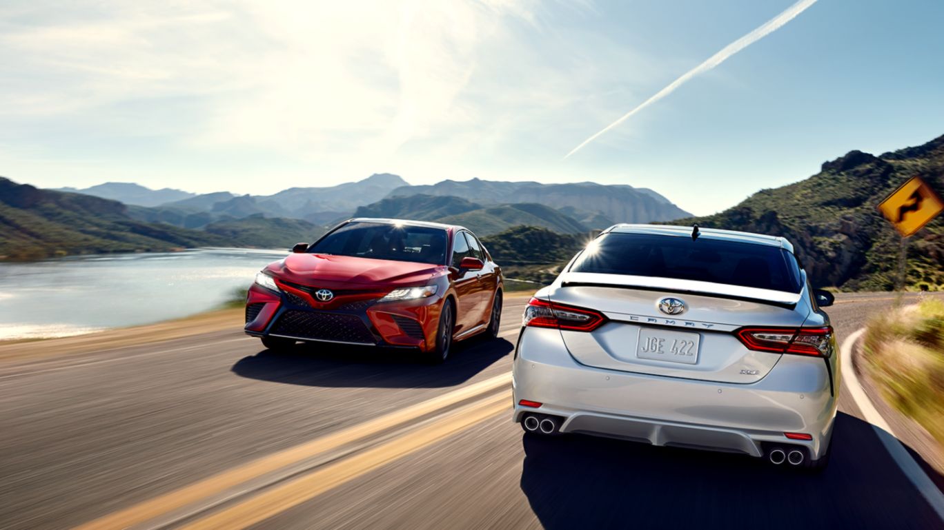 2015 Toyota Camry Wallpapers