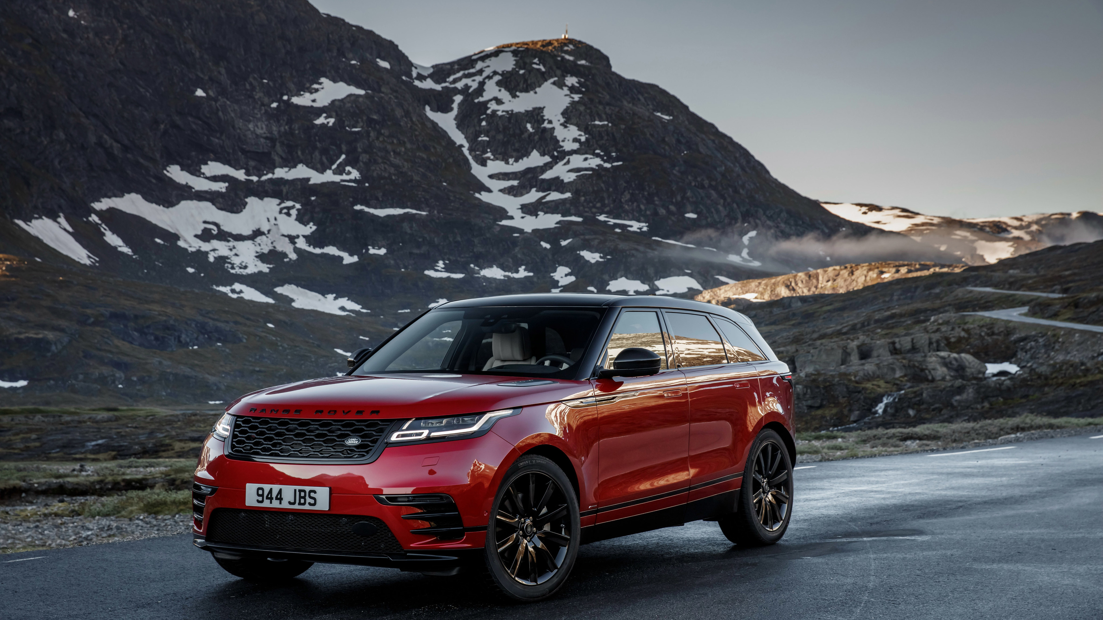 2018 Range Rover Velar R Dynamic Wallpapers