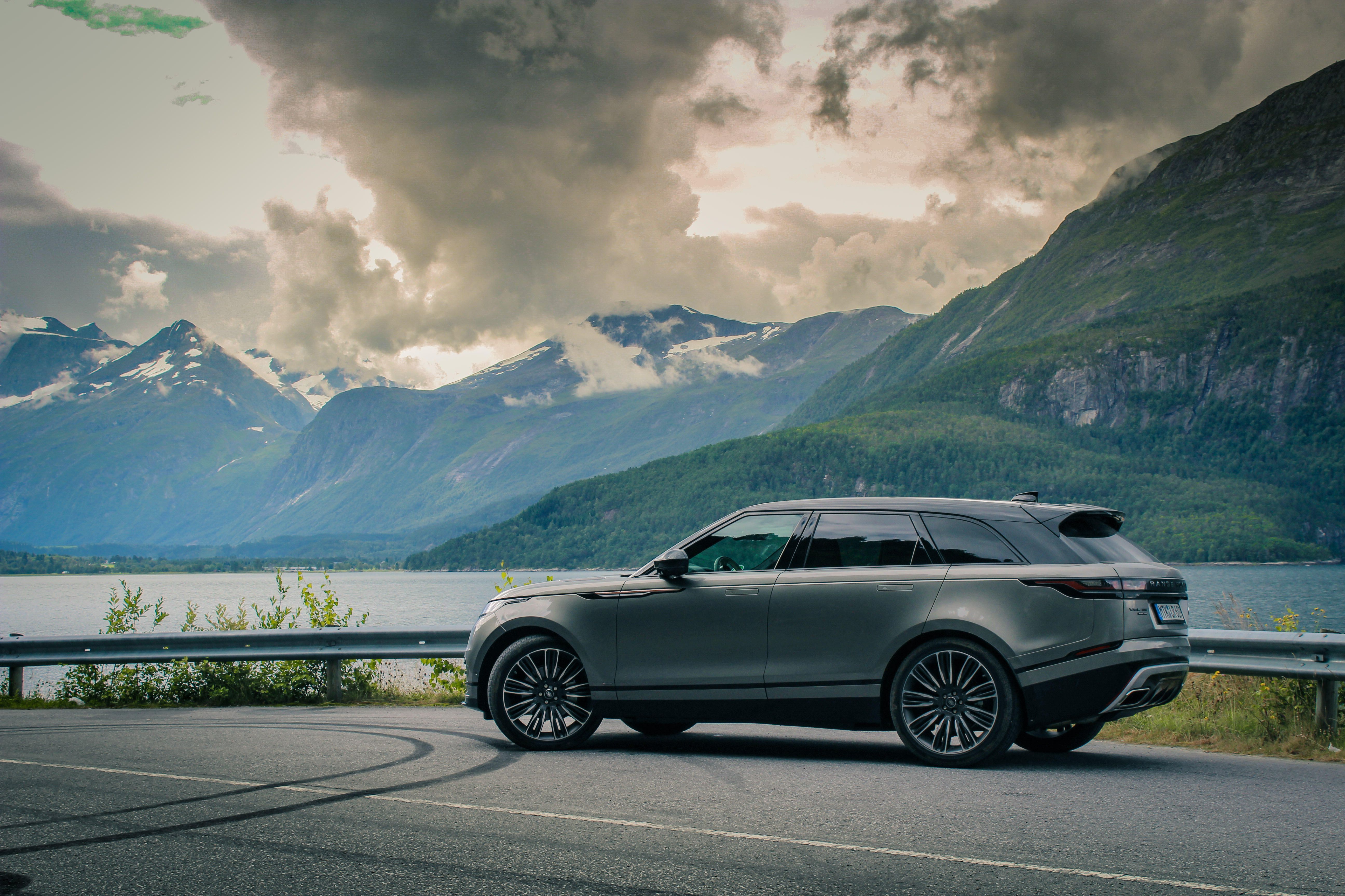 2018 Range Rover Velar R Dynamic Wallpapers