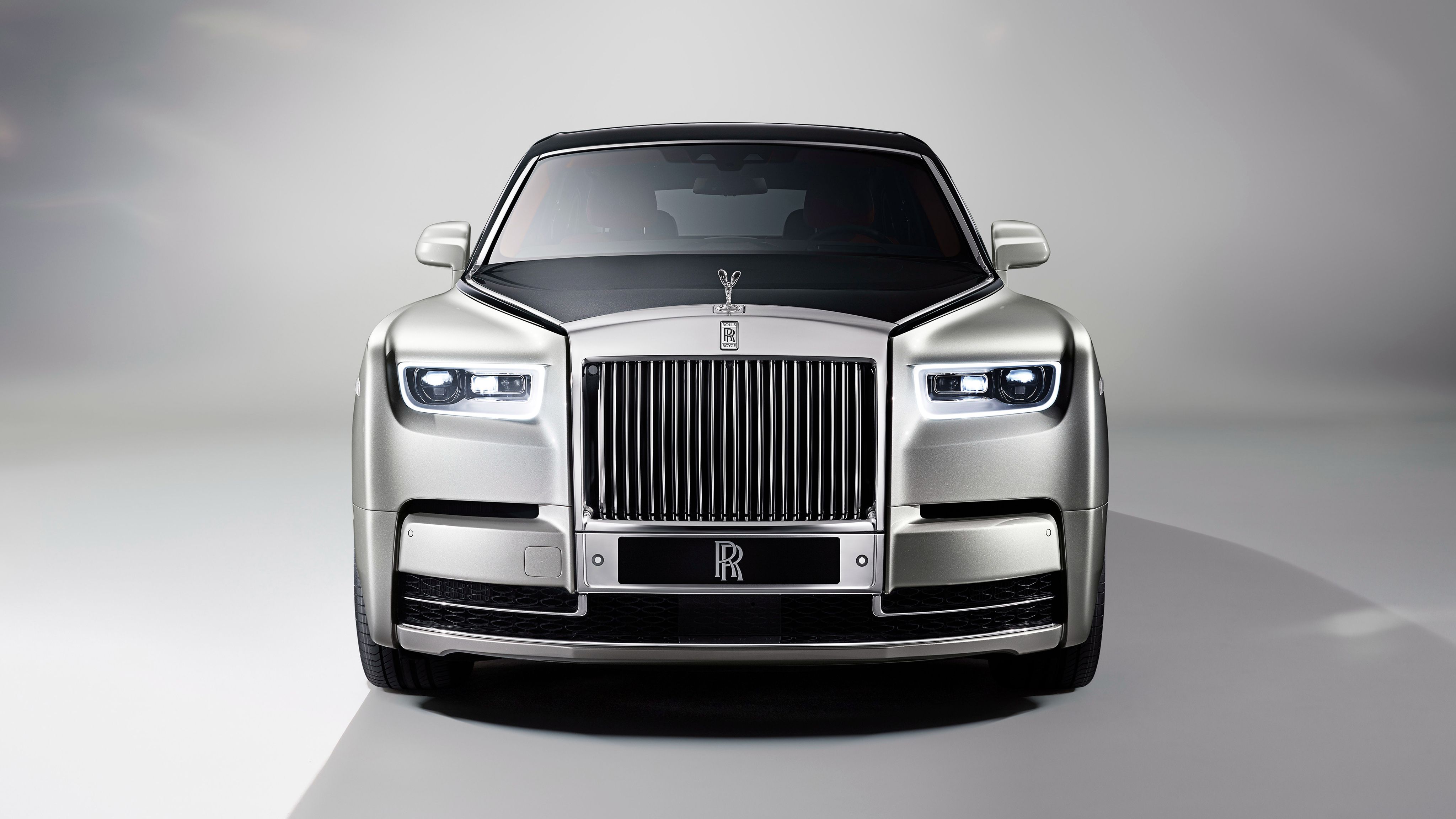 2018 Rolls Royce Phantom Wallpapers