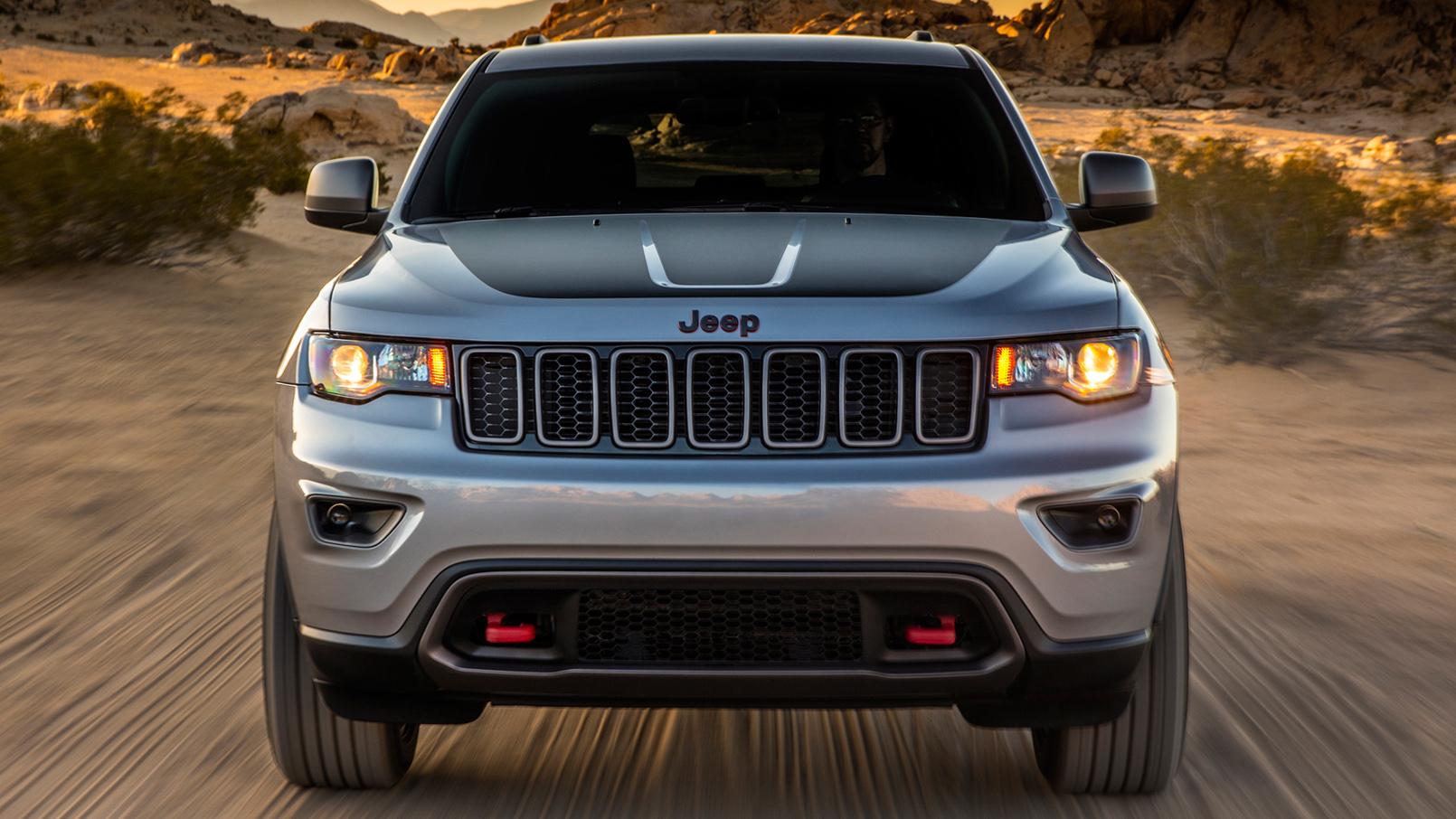 2022 Jeep Grand Cherokee Trailhawk Wallpapers