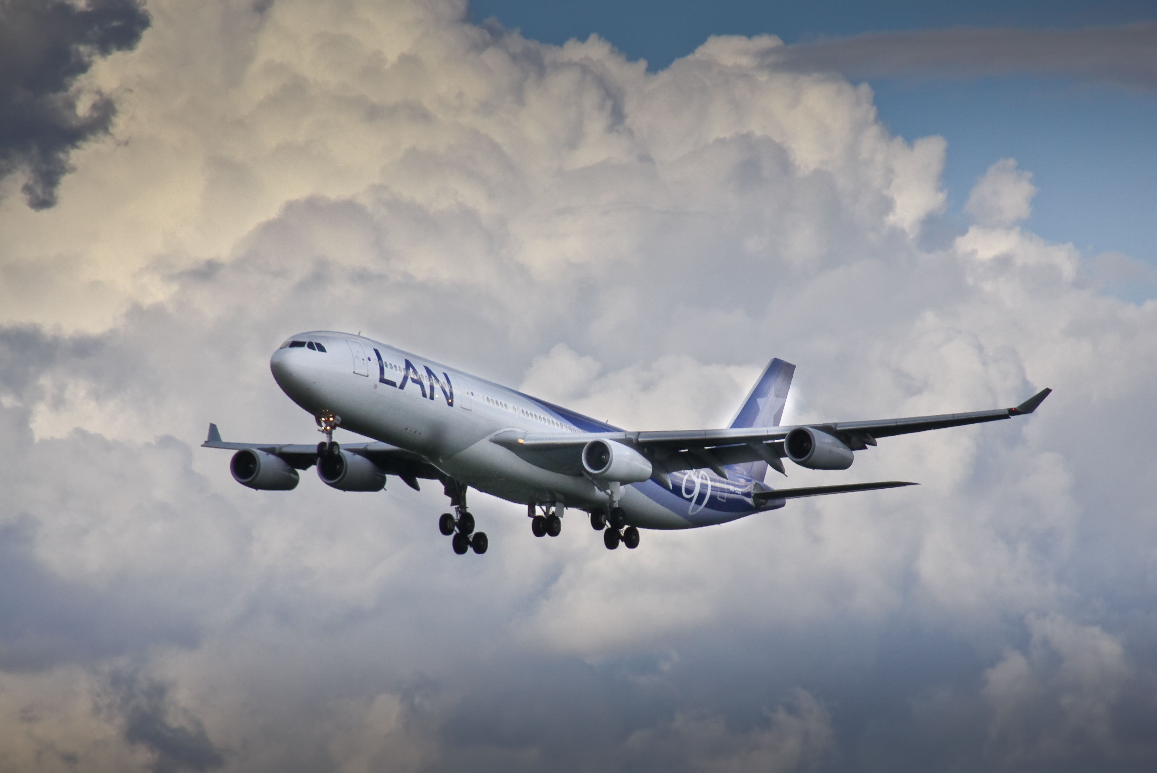 Airbus A340 Wallpapers