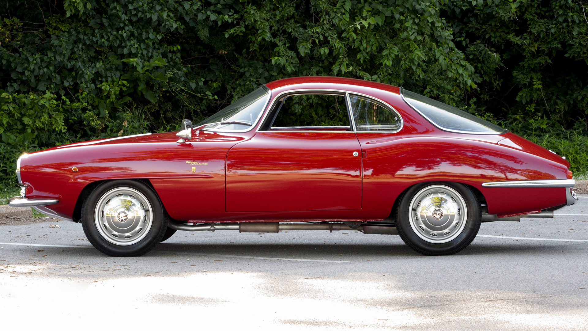 Alfa Romeo 1300 Sprint Wallpapers