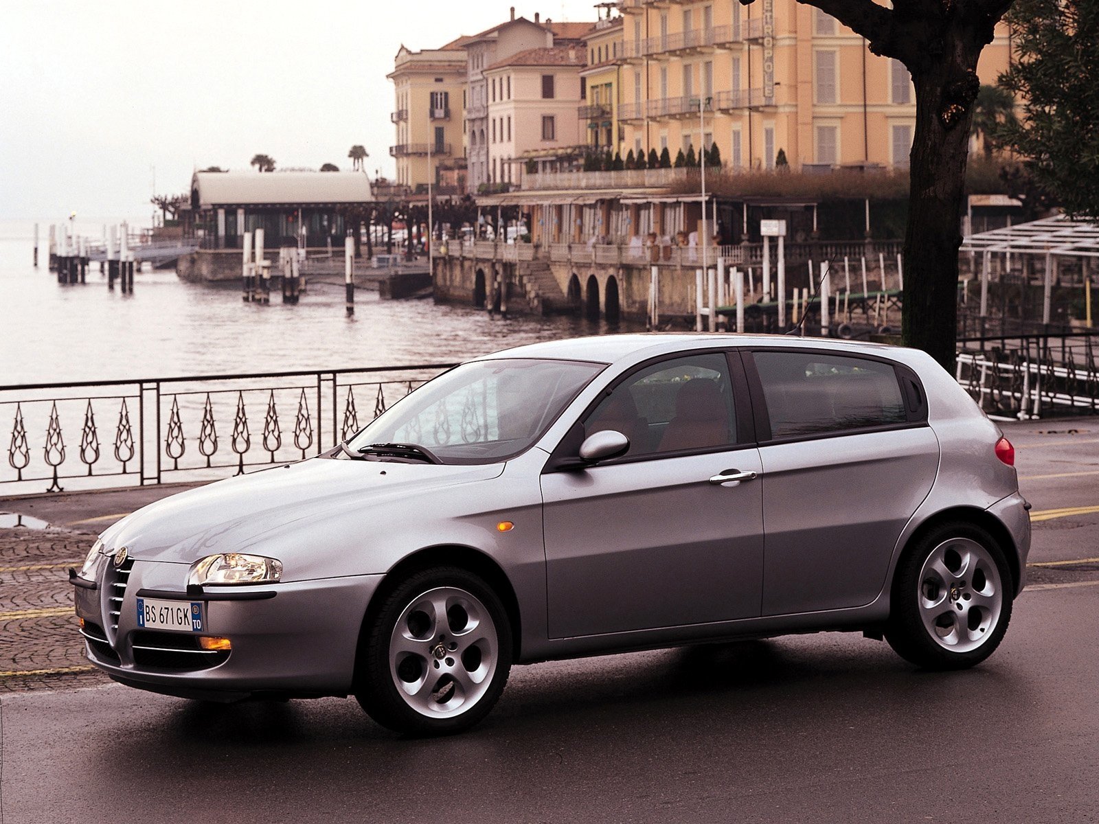 Alfa Romeo 147 Wallpapers