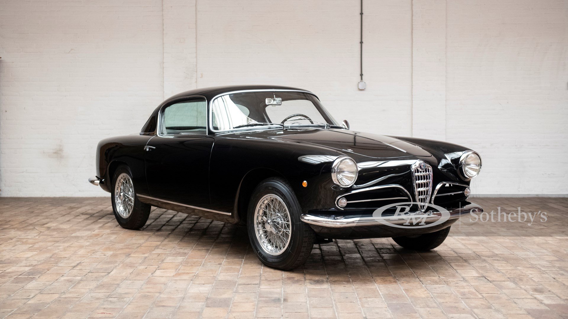 Alfa Romeo 1900 C Super Sprint Wallpapers