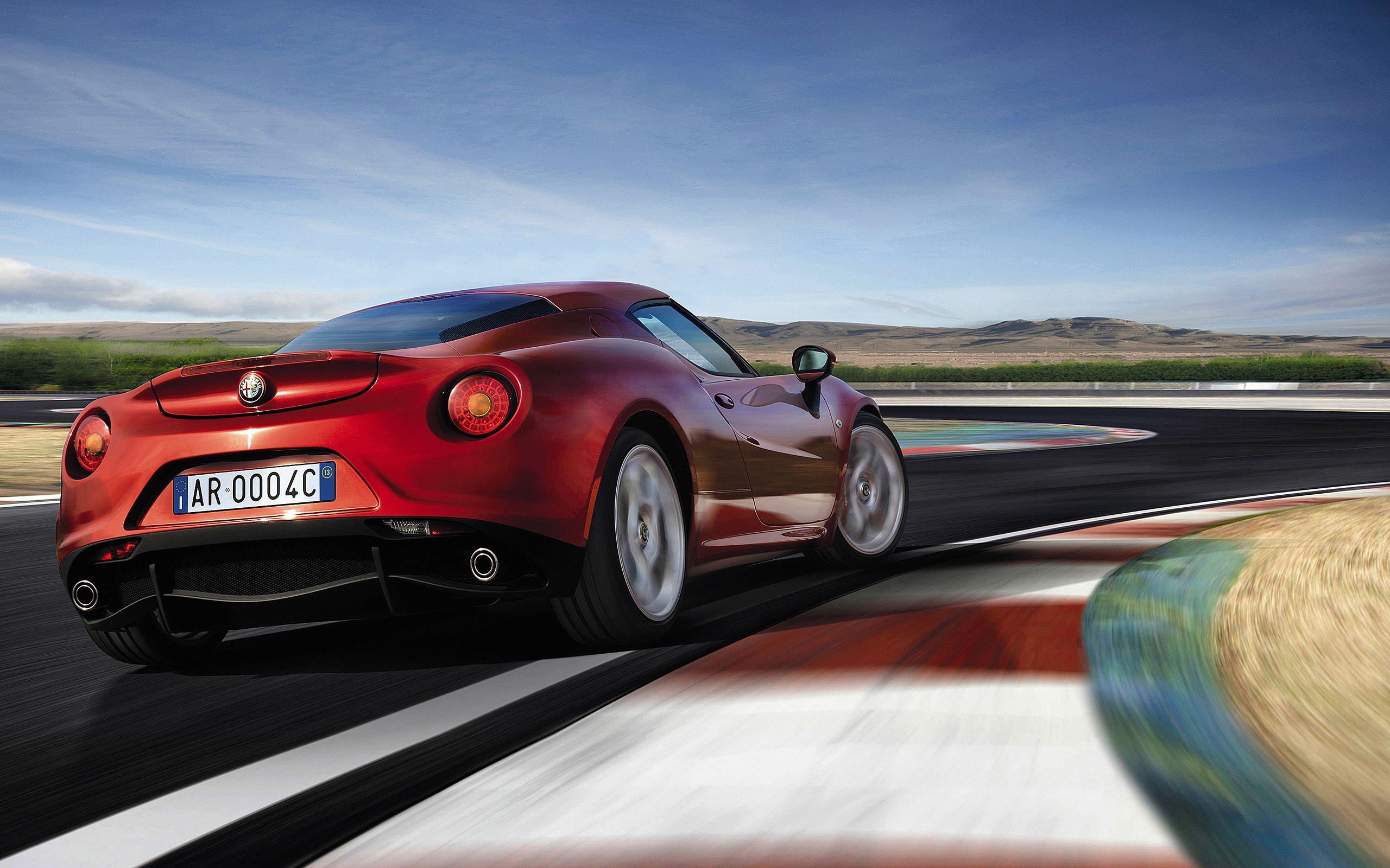 Alfa Romeo 4C Wallpapers