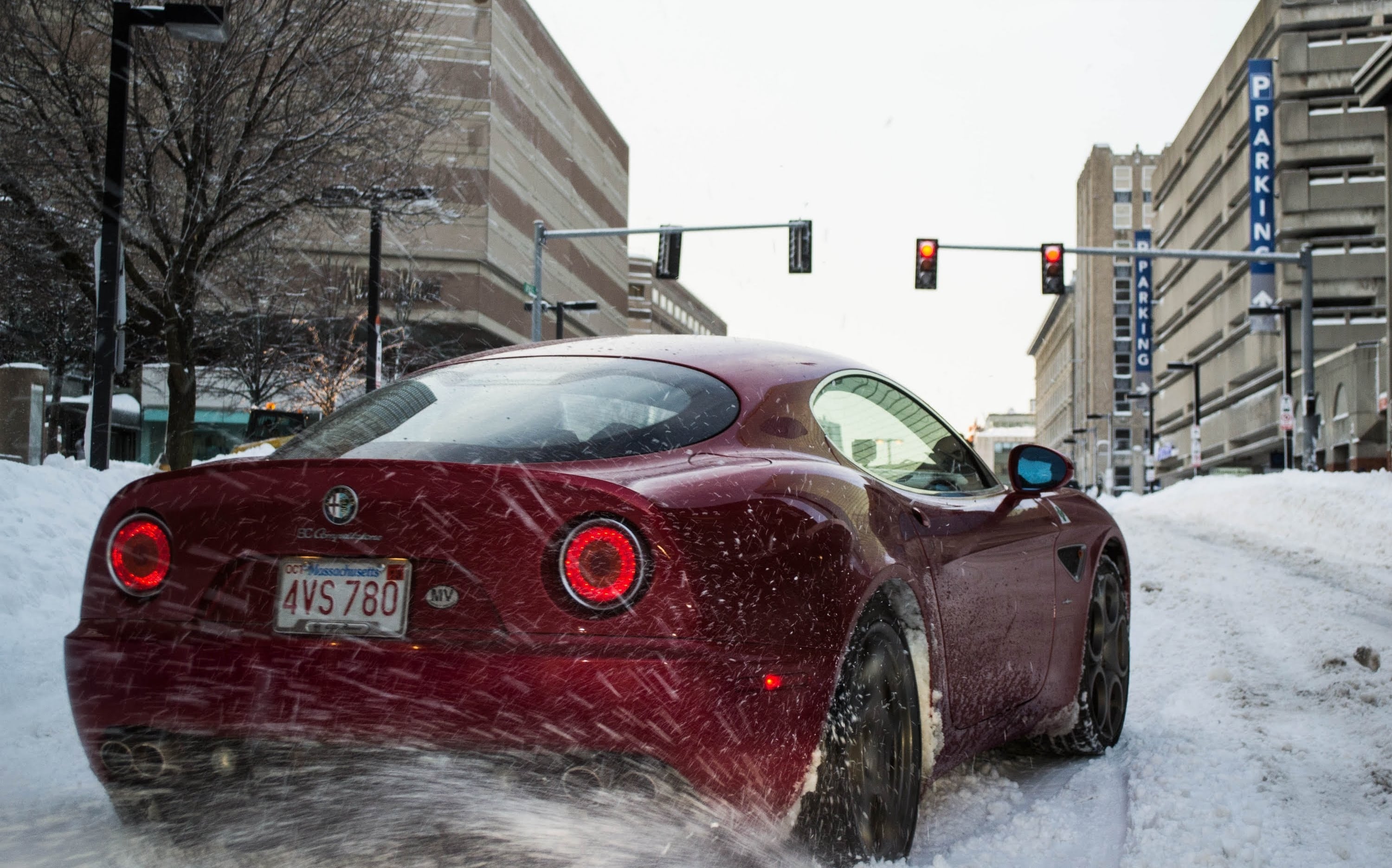 Alfa Romeo 8C Wallpapers