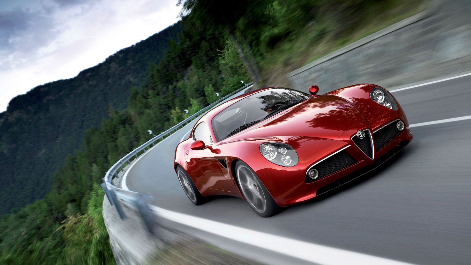 Alfa Romeo 8C Spider Wallpapers