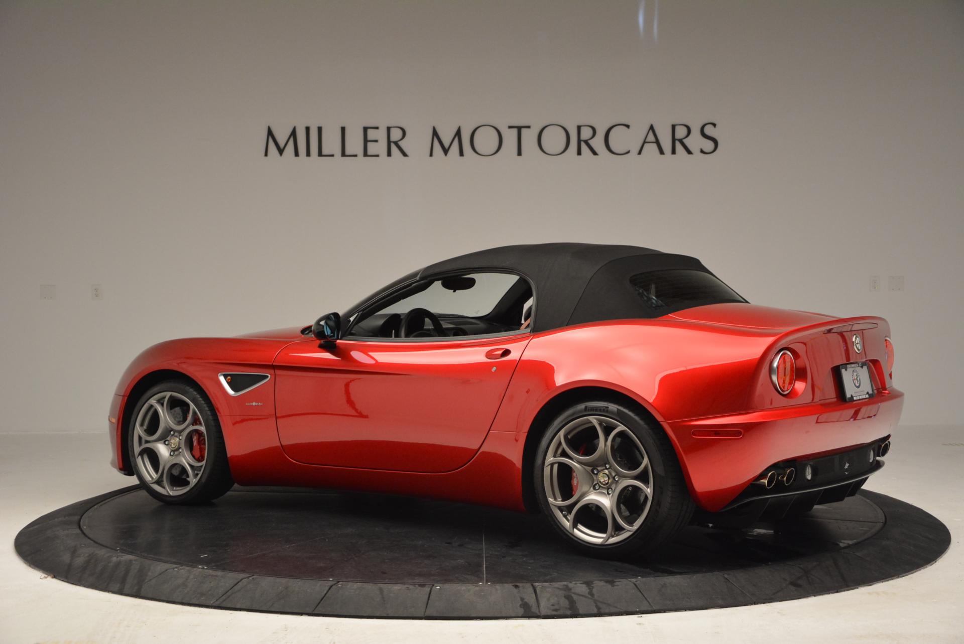 Alfa Romeo 8C Spider Wallpapers