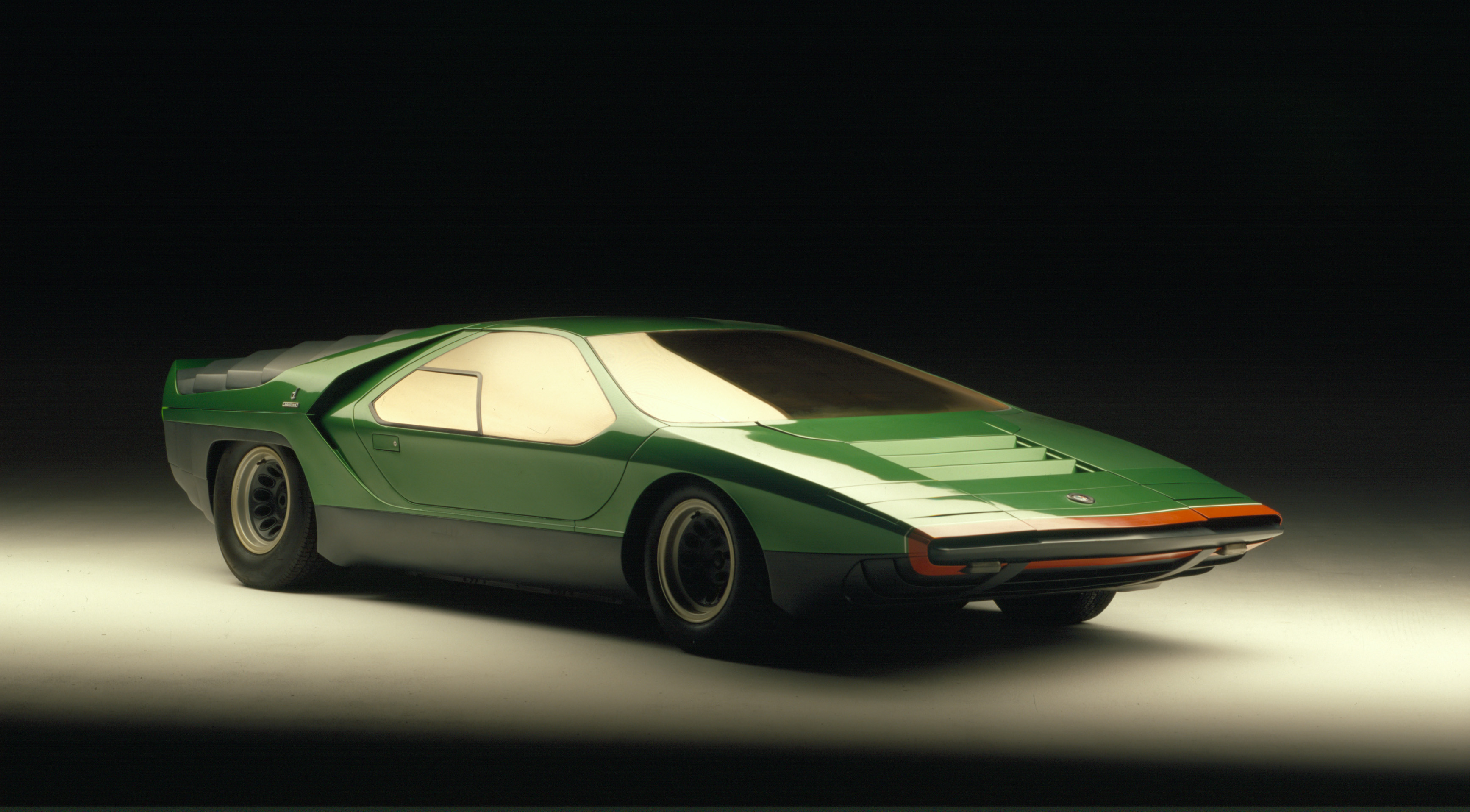 Alfa Romeo Carabo Wallpapers