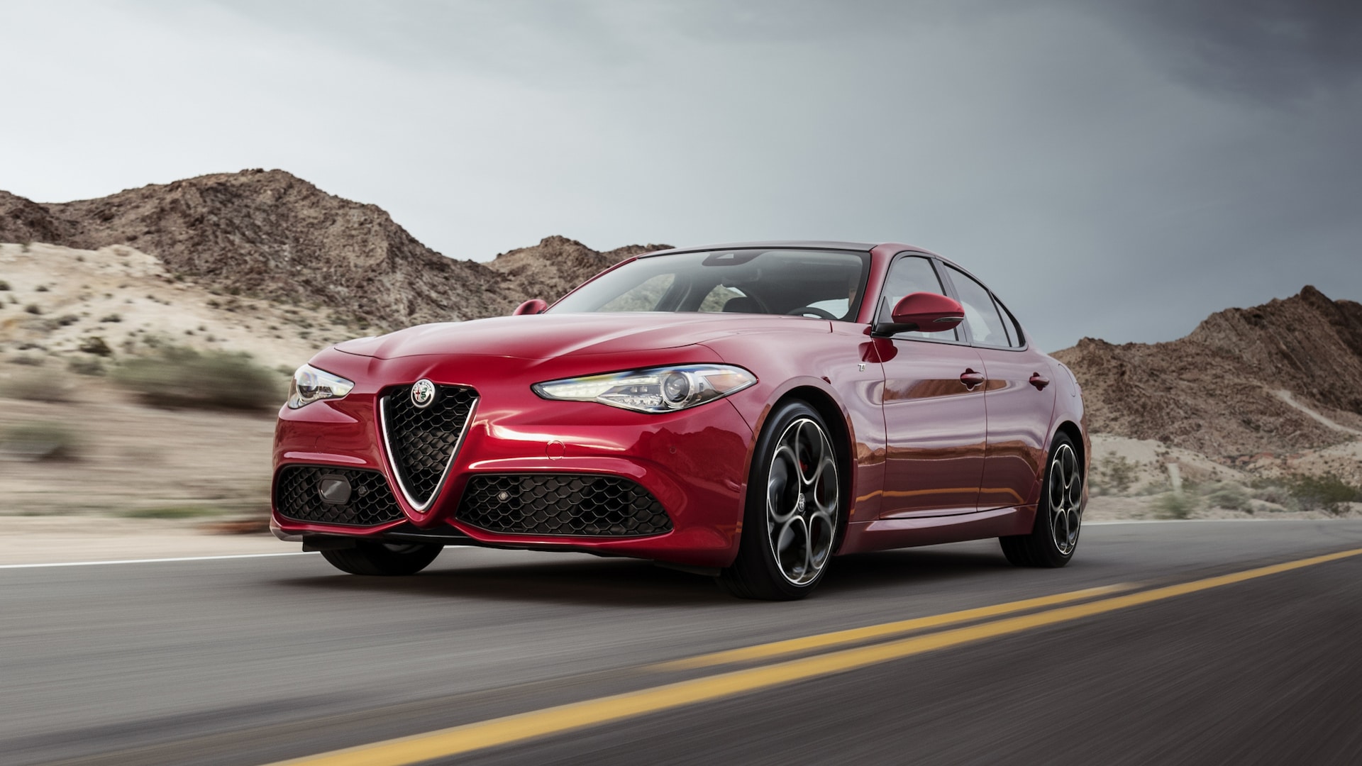 Alfa Romeo Giulietta Veloce Wallpapers