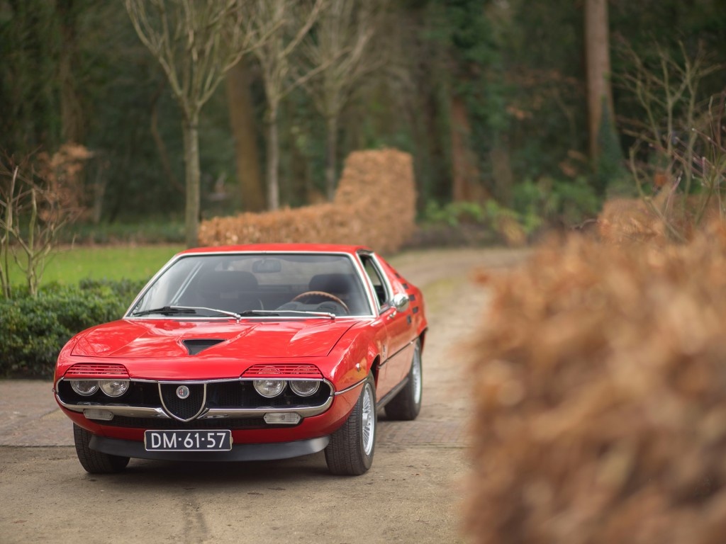 Alfa Romeo Montreal Wallpapers