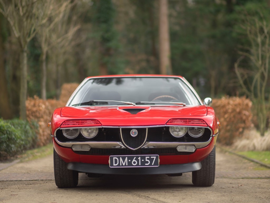 Alfa Romeo Montreal Wallpapers