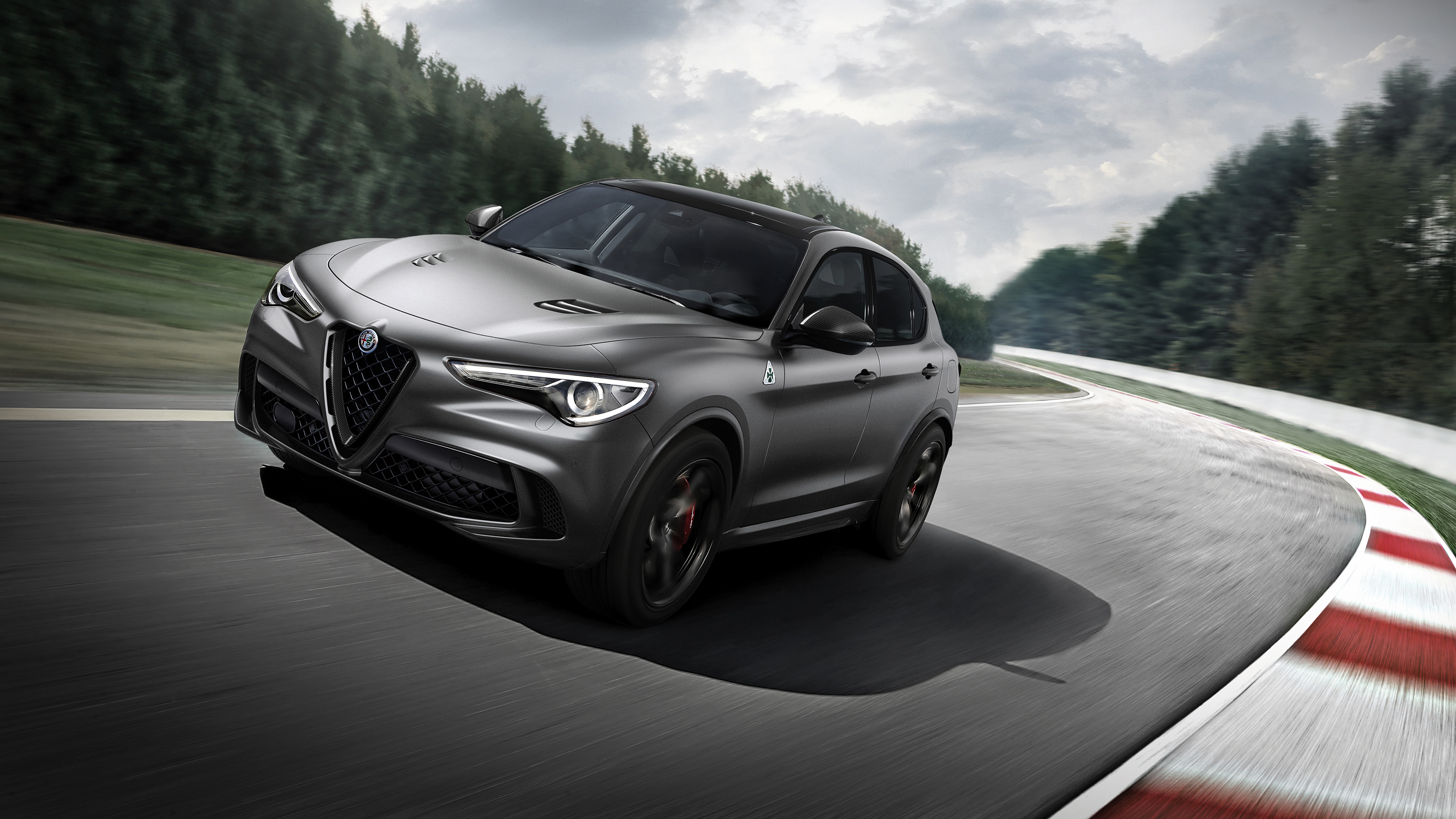 Alfa Romeo Stelvio Quadrifoglio Wallpapers