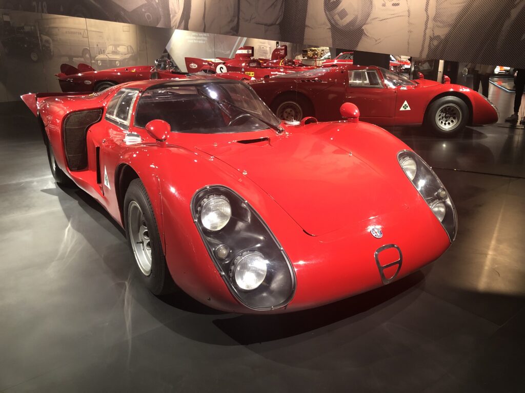 Alfa Romeo Tipo 33/2 Daytona Wallpapers