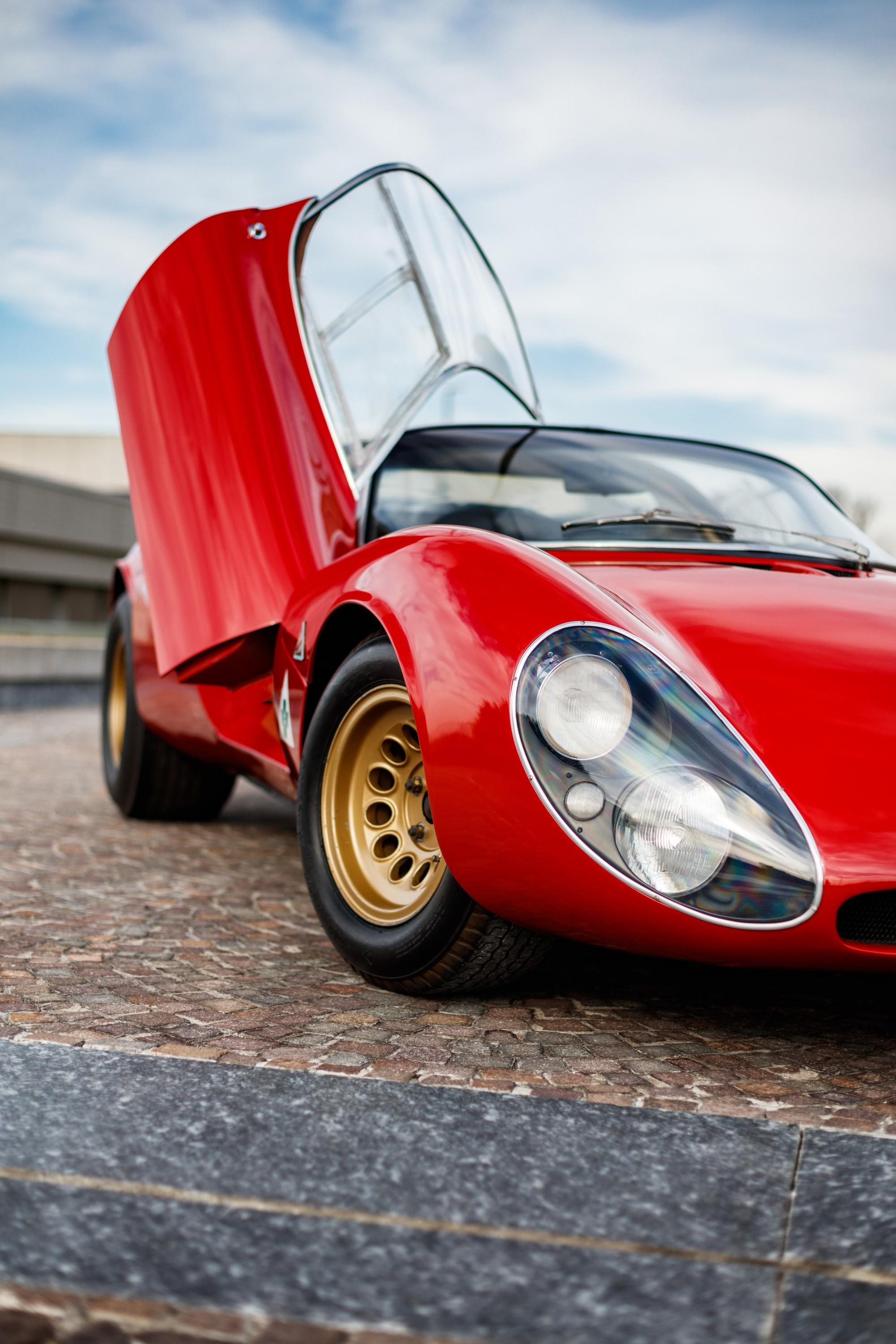 Alfa Romeo Tipo 33/2 Daytona Wallpapers