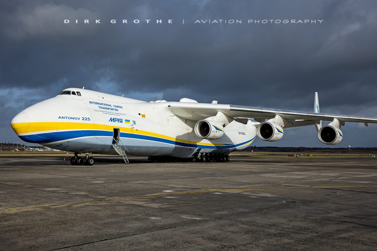 Antonov An-225 Mriya Wallpapers