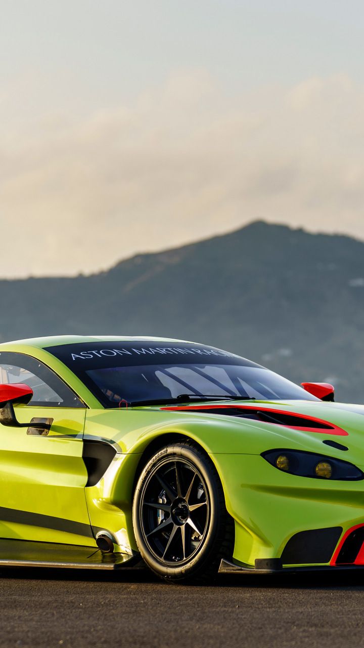 Aston Martin Wallpapers