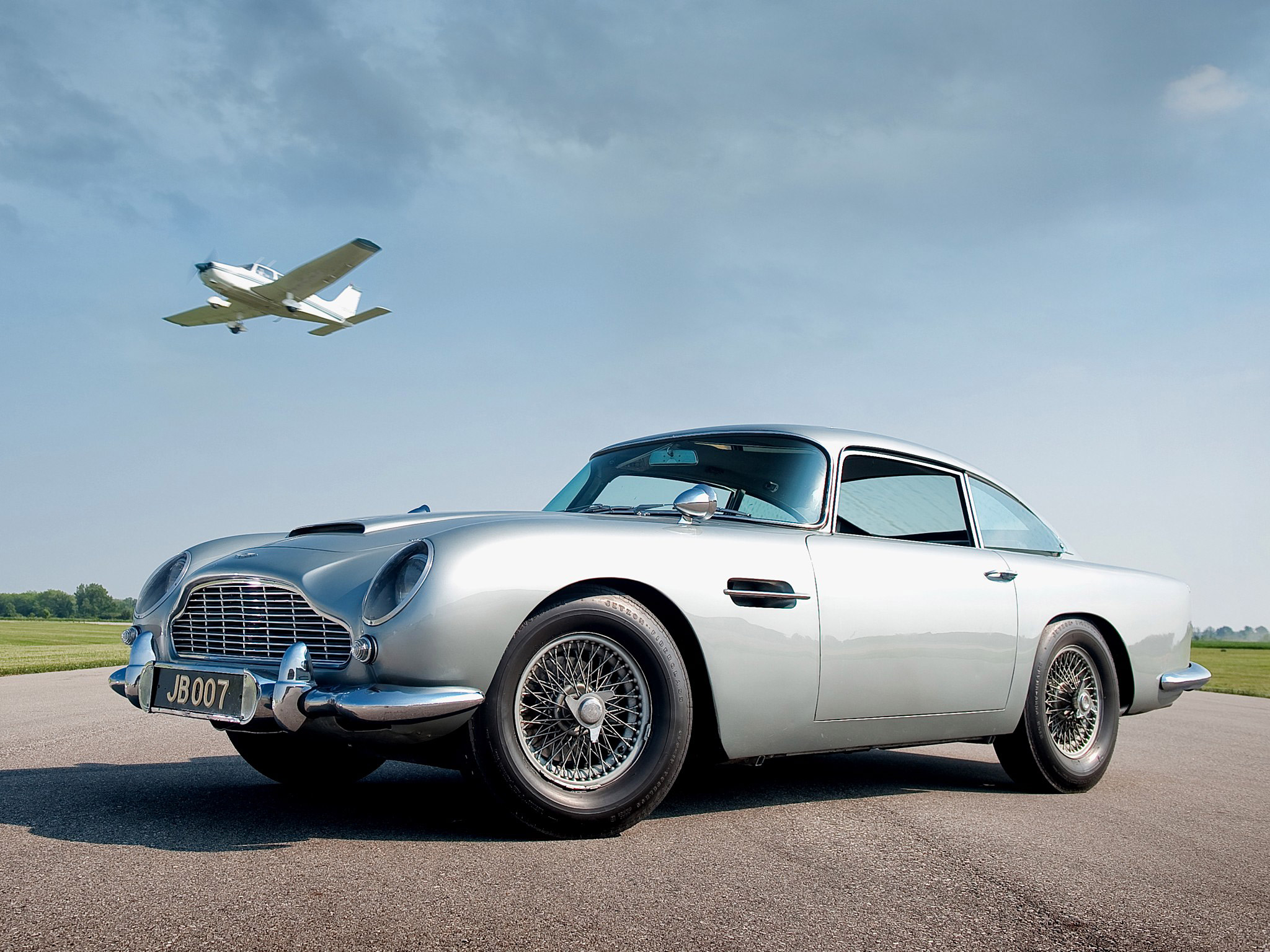 Aston Martin Db5 Wallpapers