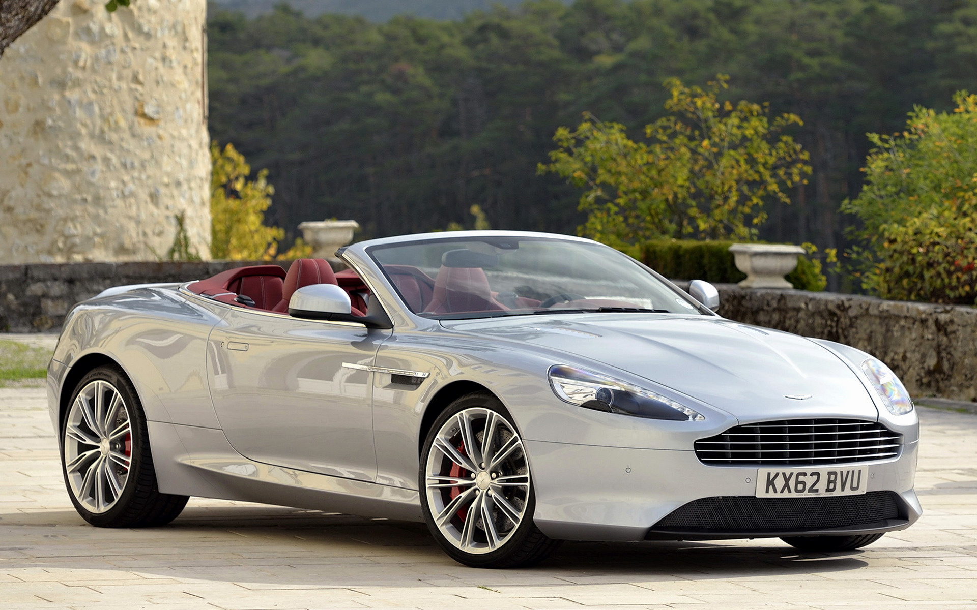 Aston Martin Db9 Volante Wallpapers