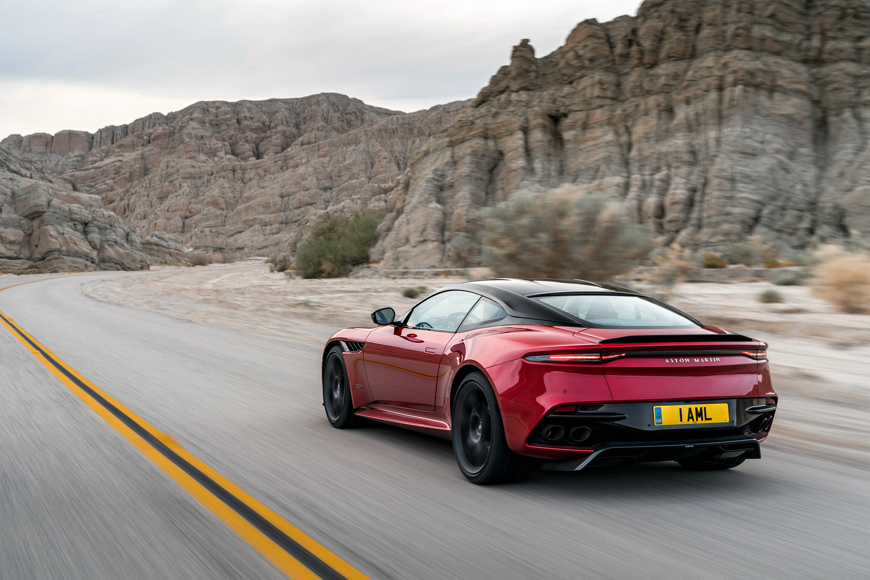 Aston Martin Dbs Wallpapers