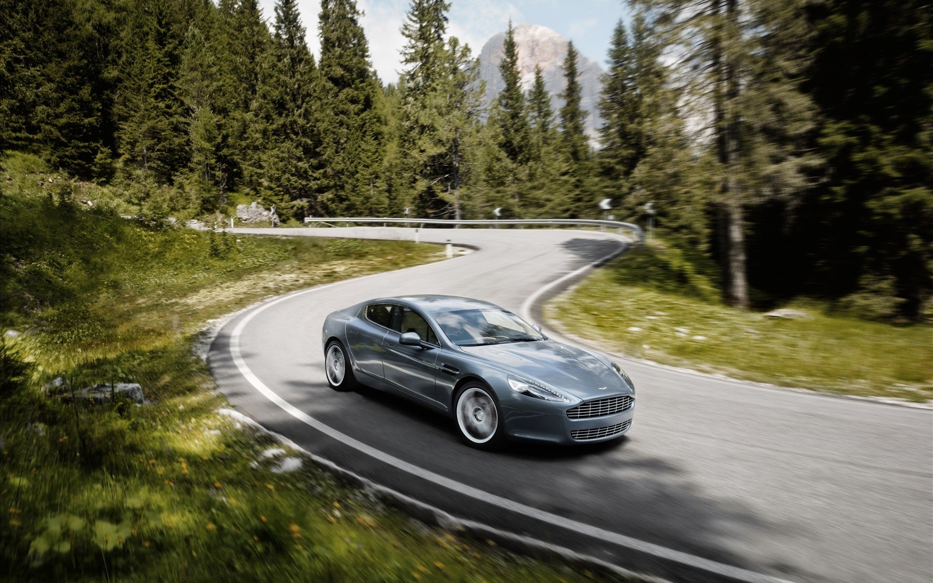 Aston Martin Rapide Wallpapers