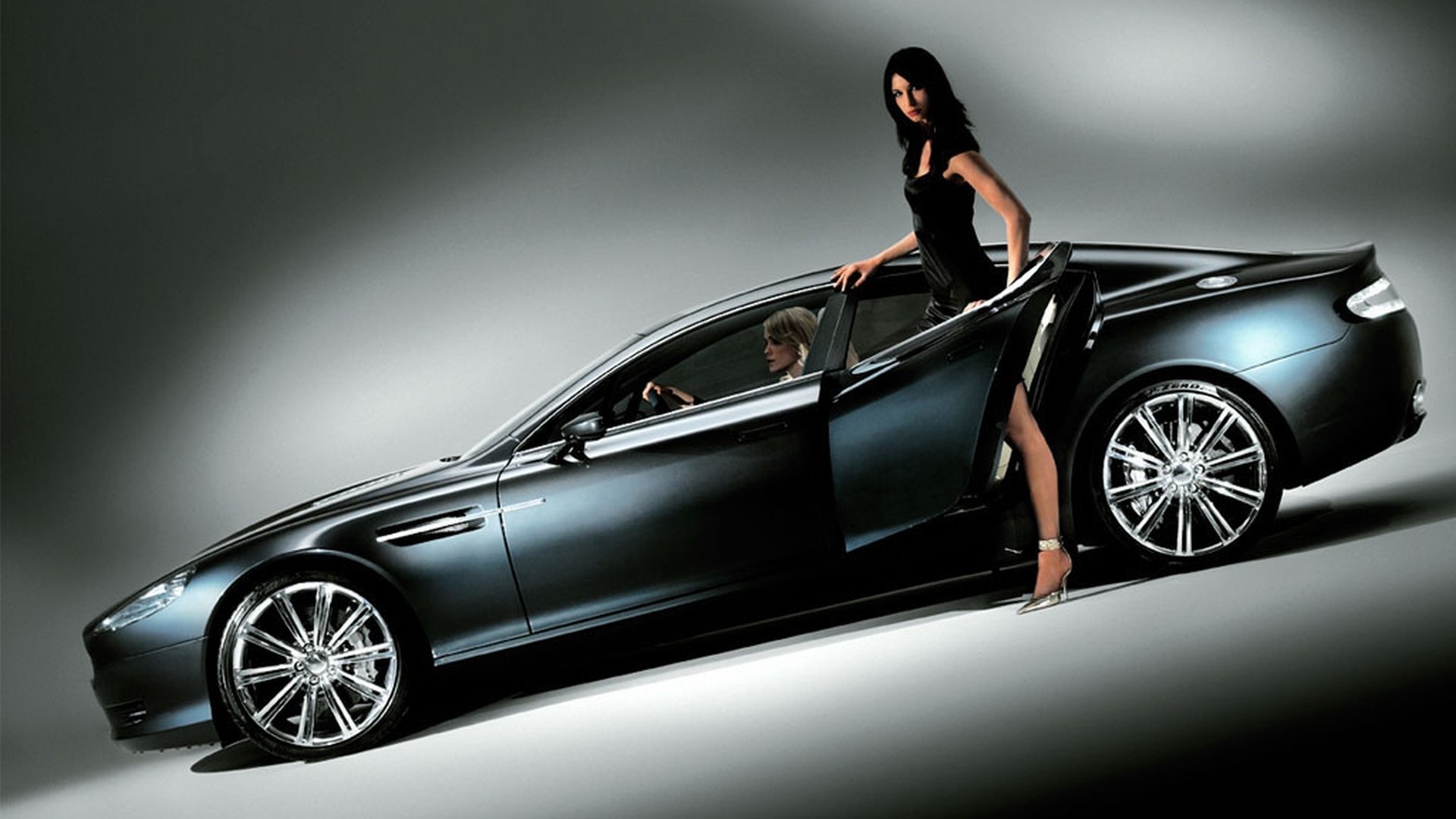 Aston Martin Rapide Wallpapers