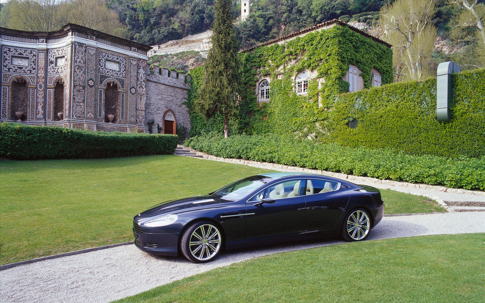 Aston Martin Rapide Wallpapers