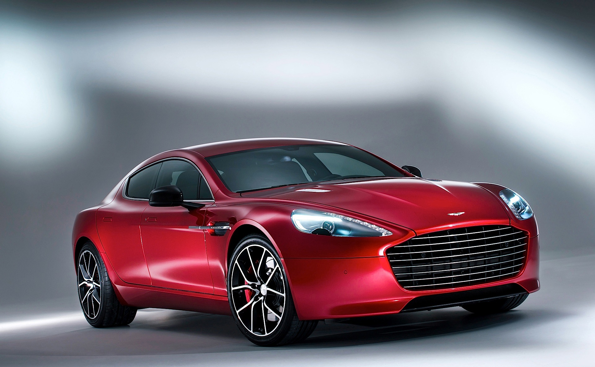 Aston Martin Rapide Wallpapers