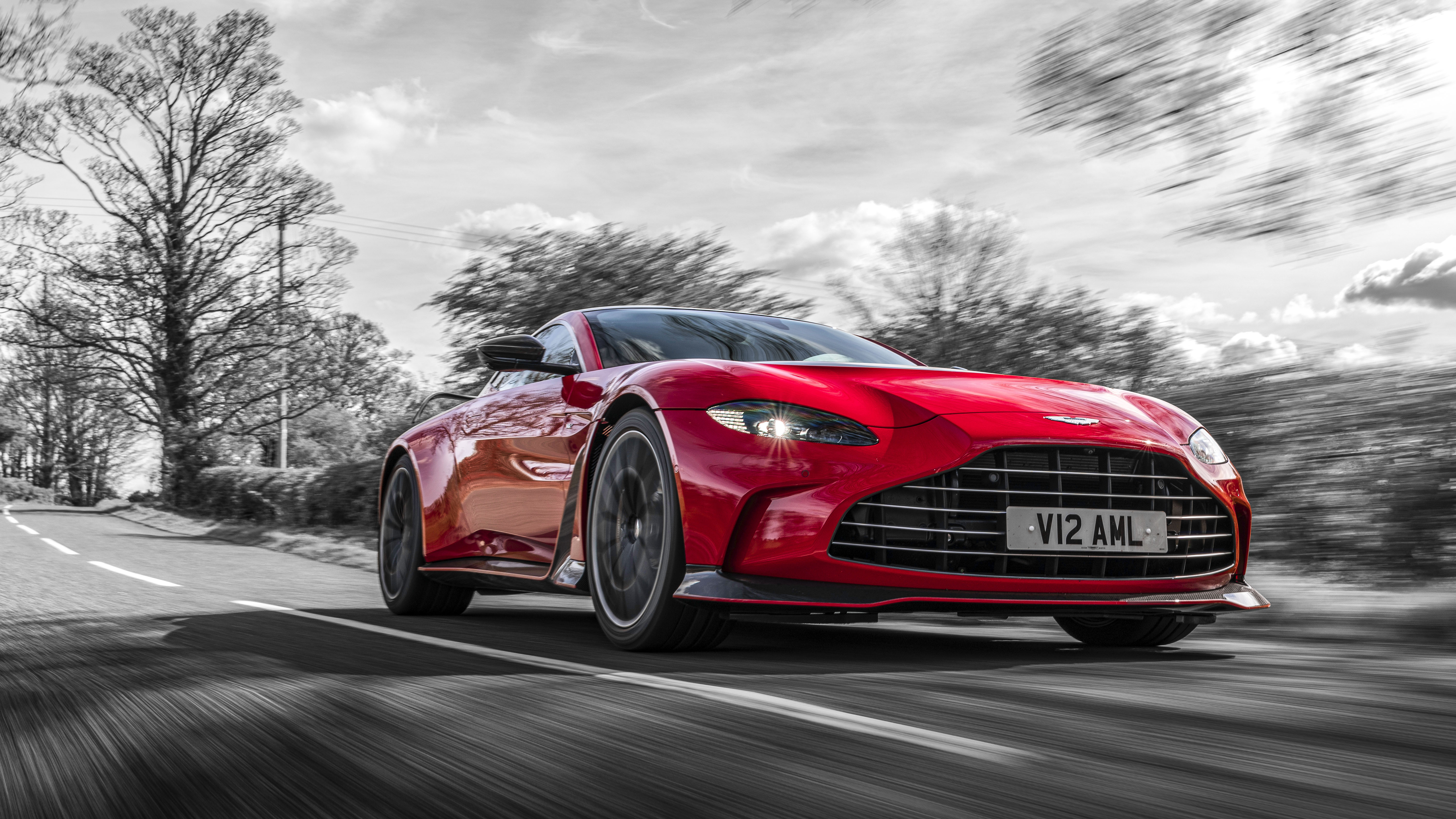 Aston Martin V8 Vantage Wallpapers