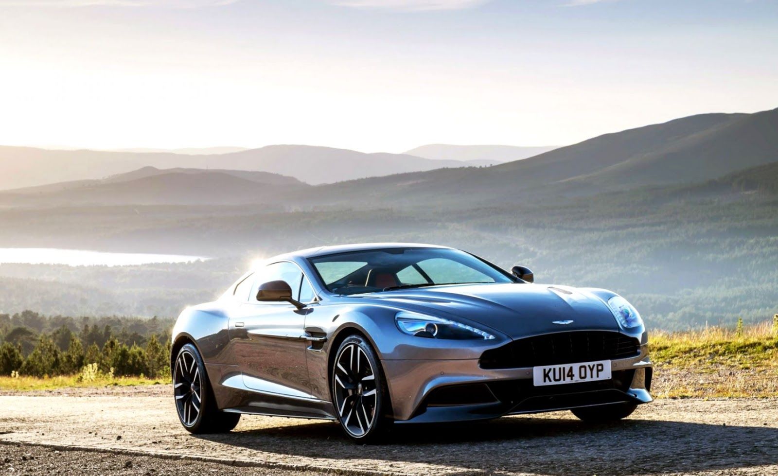 Aston Martin Vanquish Q Wallpapers