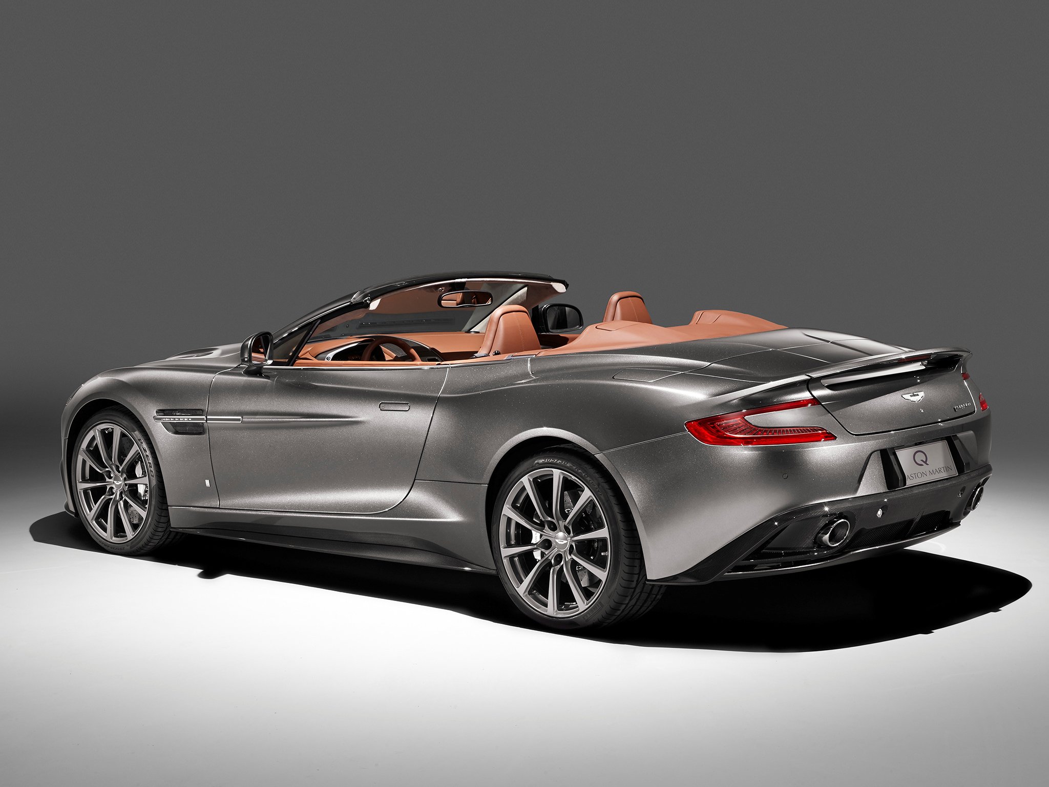 Aston Martin Vanquish Q Wallpapers