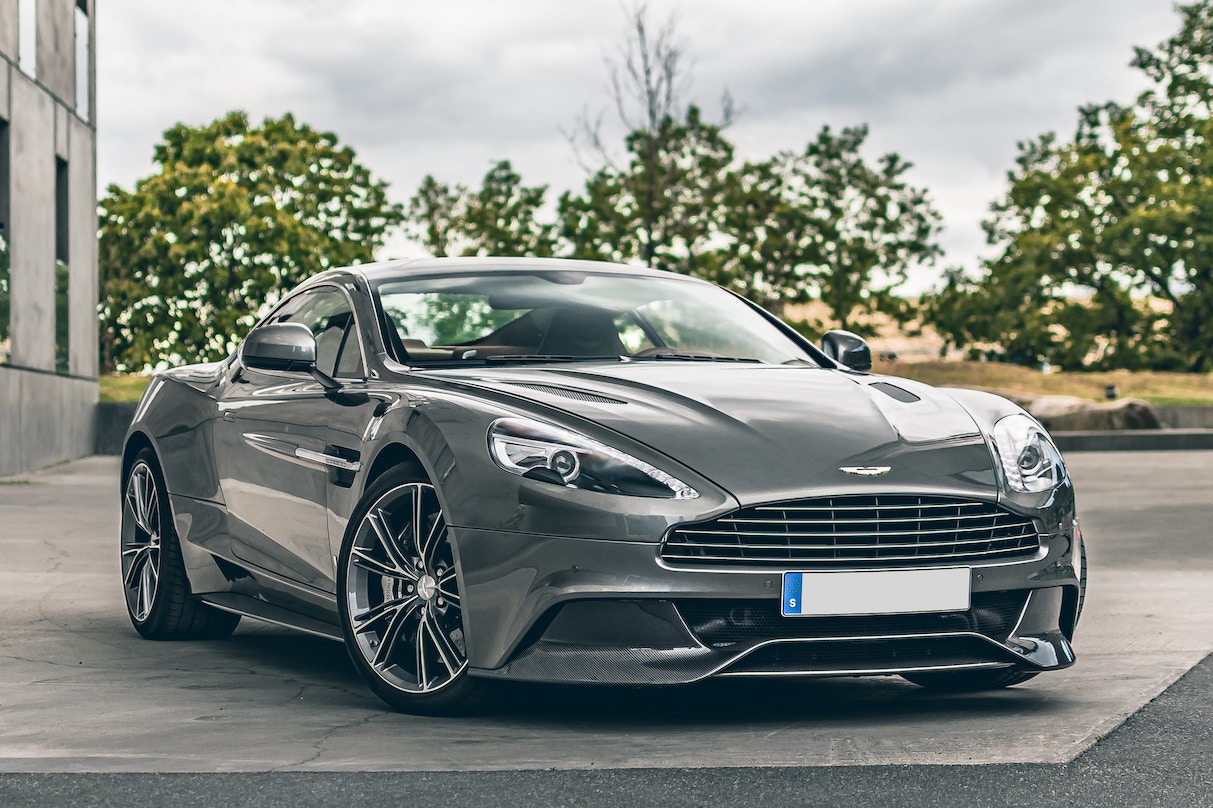 Aston Martin Vanquish Q Wallpapers