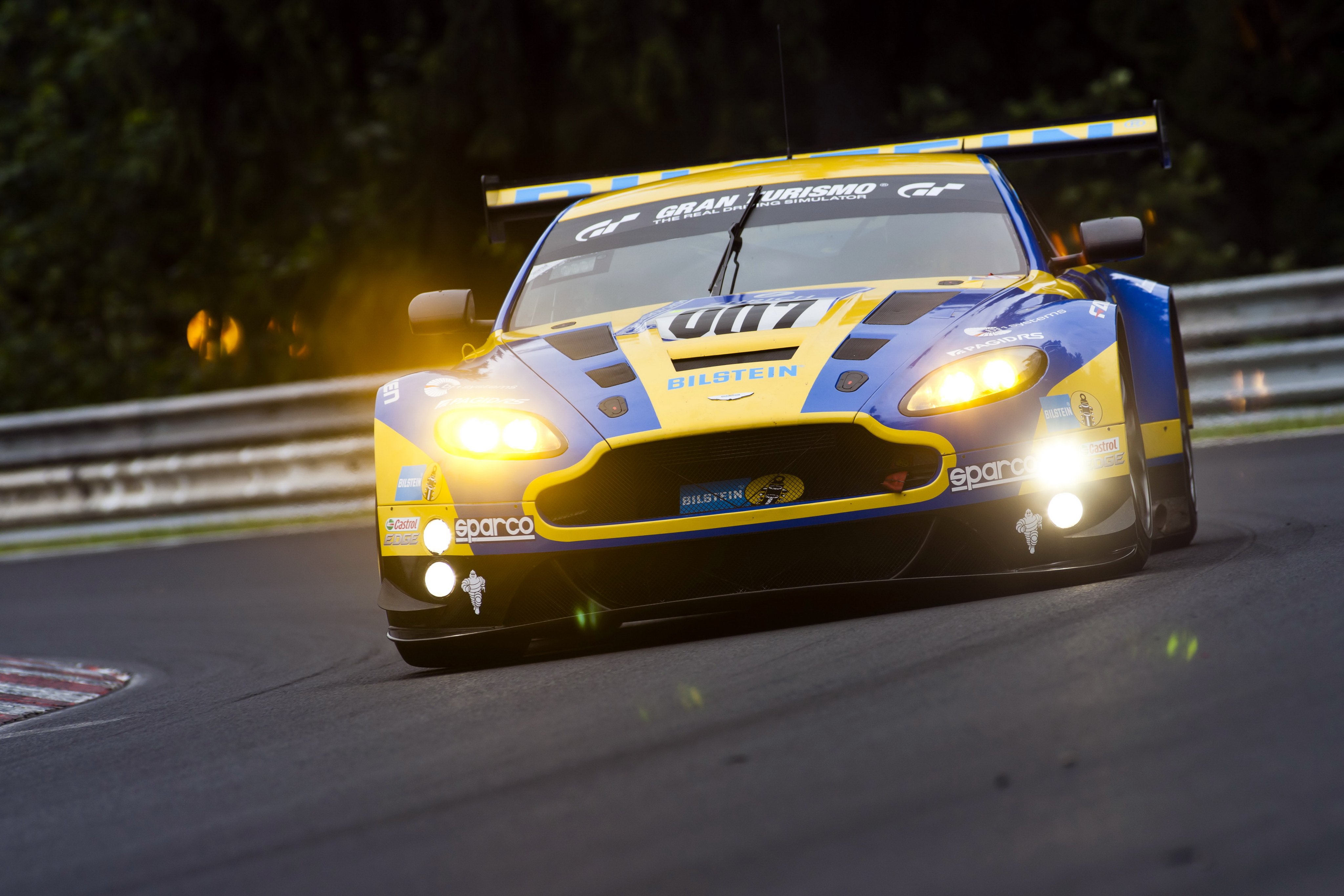 Aston Martin Vantage Gt3 Wallpapers