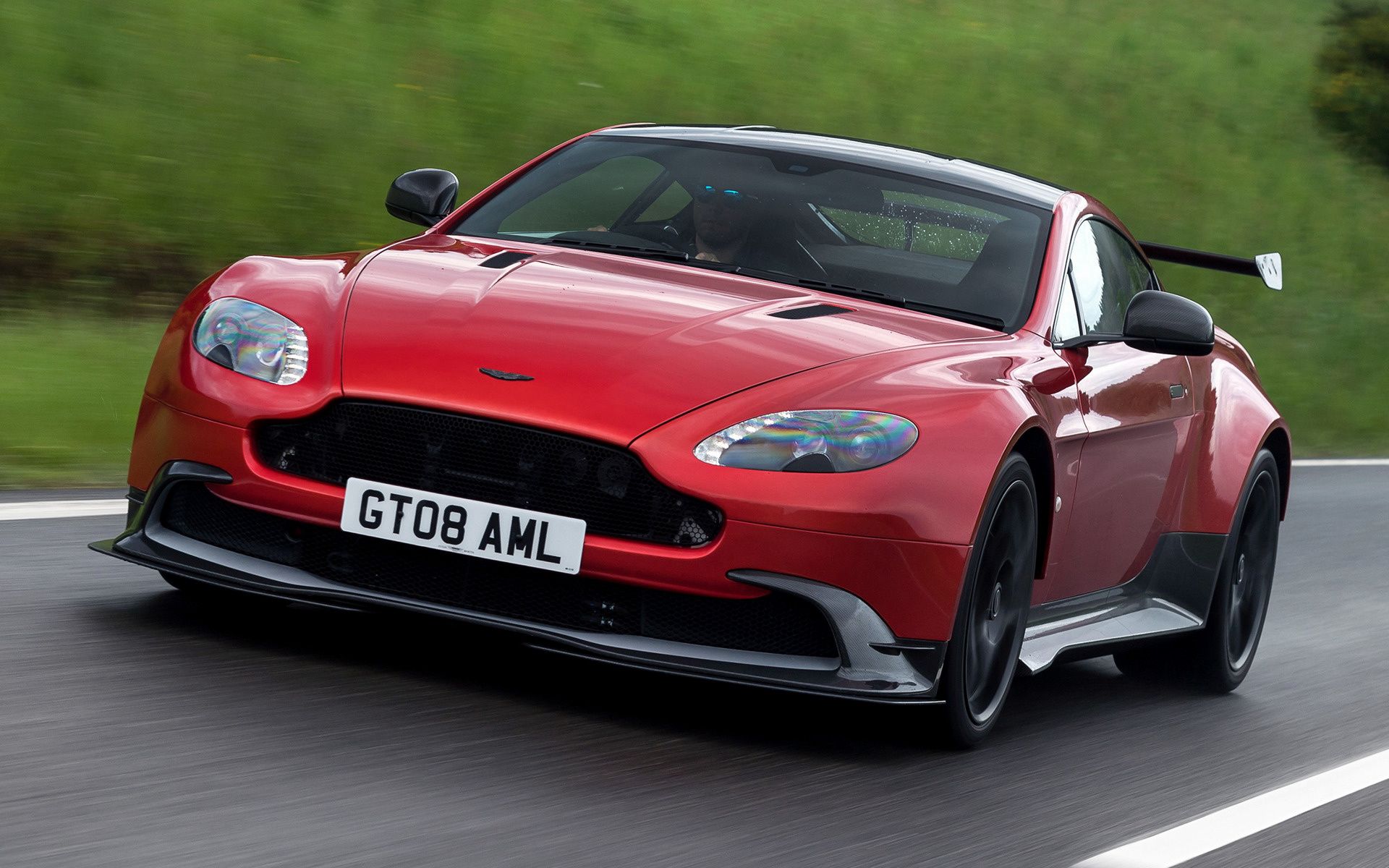 Aston Martin Vantage Gt8 Wallpapers