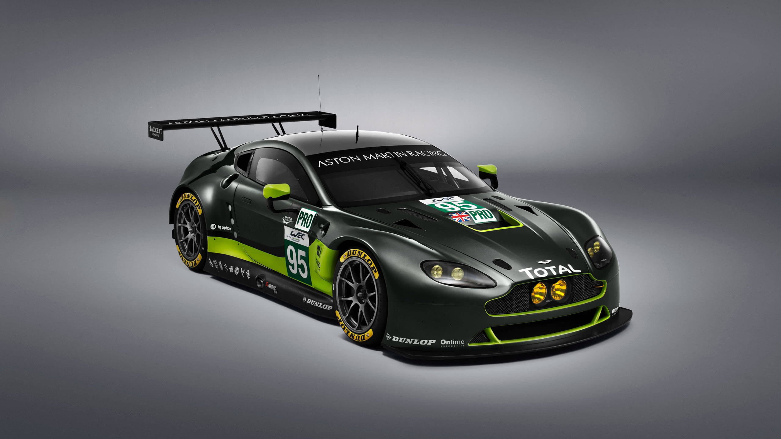 Aston Martin Vantage Gt8 Wallpapers