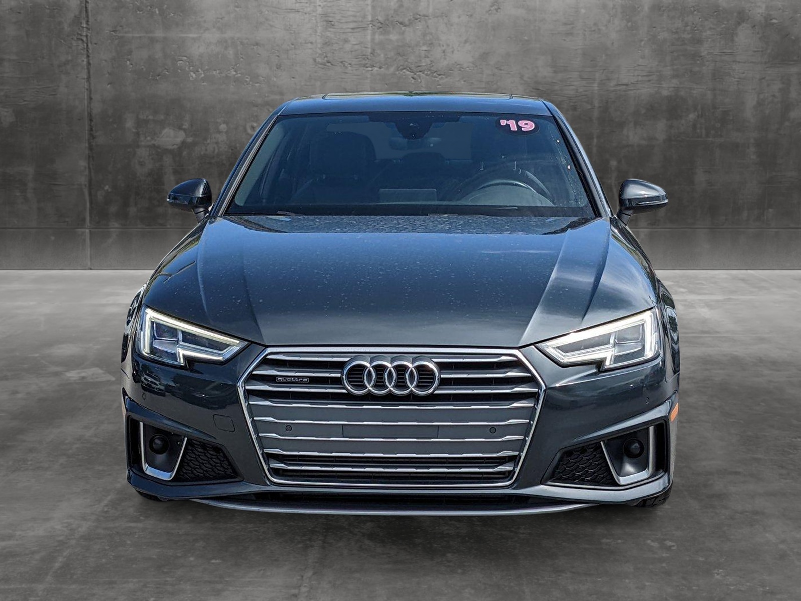 Audi A4 2019 Wallpapers