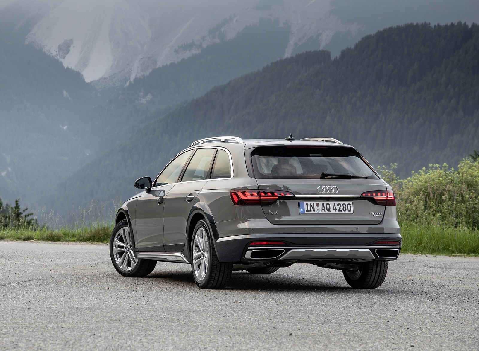 Audi A4 Allroad Quattro Wallpapers