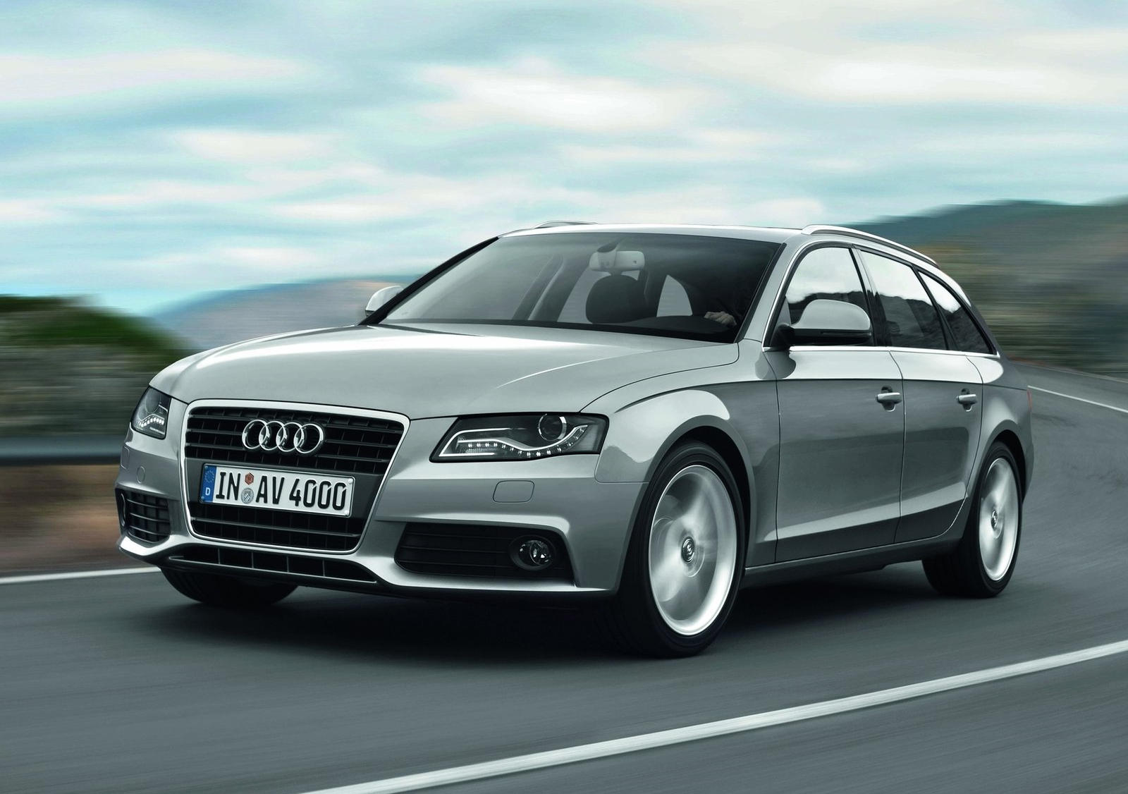 Audi A4 Avant S Line Wallpapers