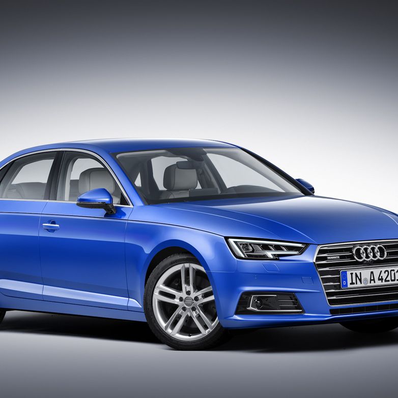 Audi A4 Avant S Line Wallpapers