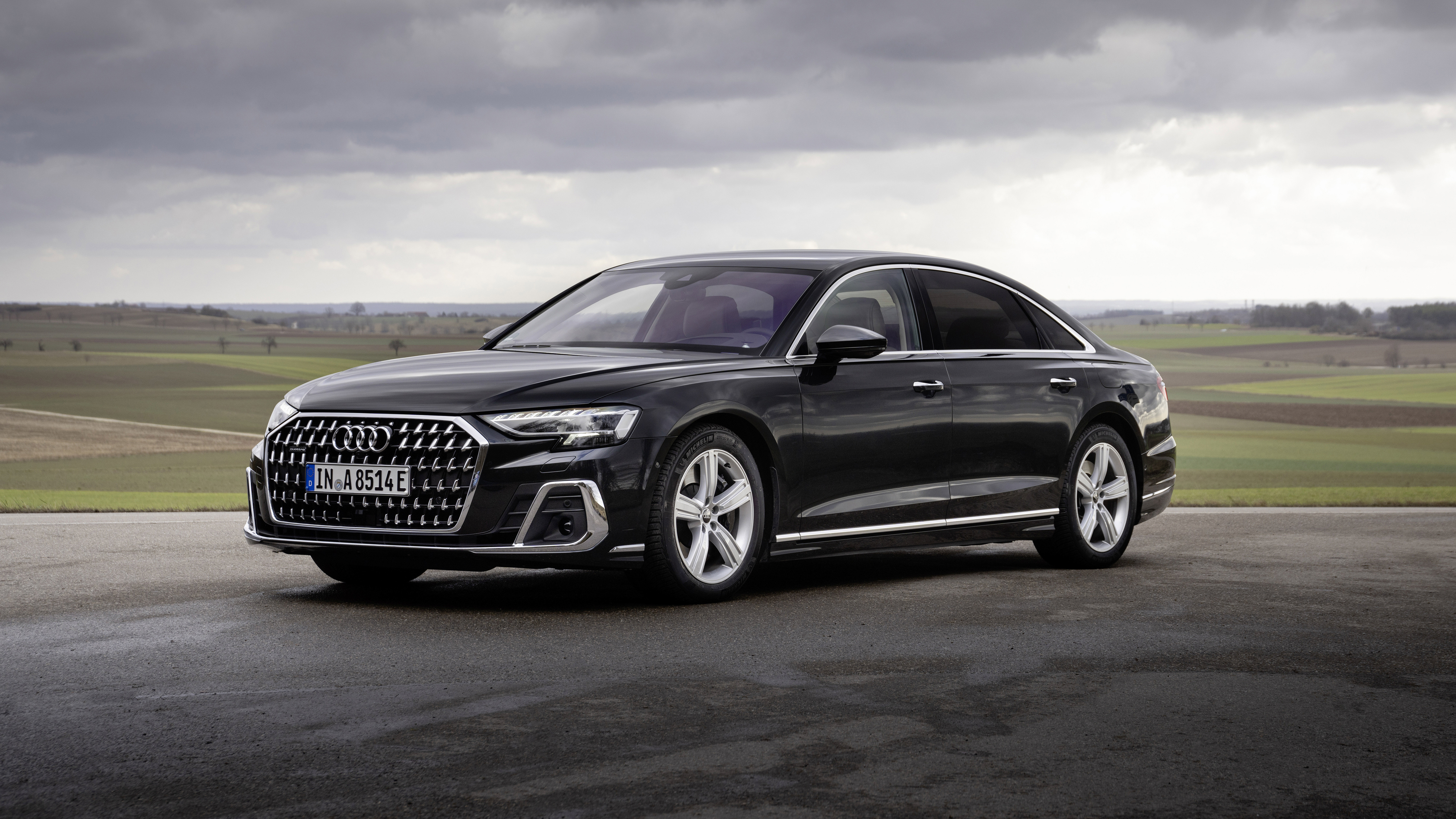 Audi A8 Wallpapers