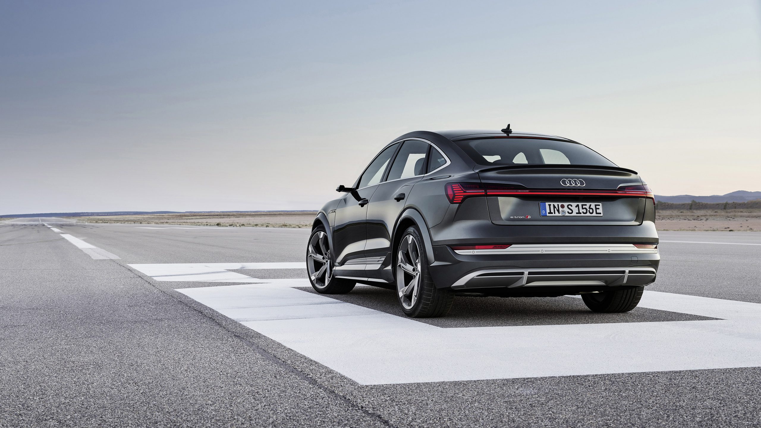 Audi E-Tron Sportback S Line Wallpapers