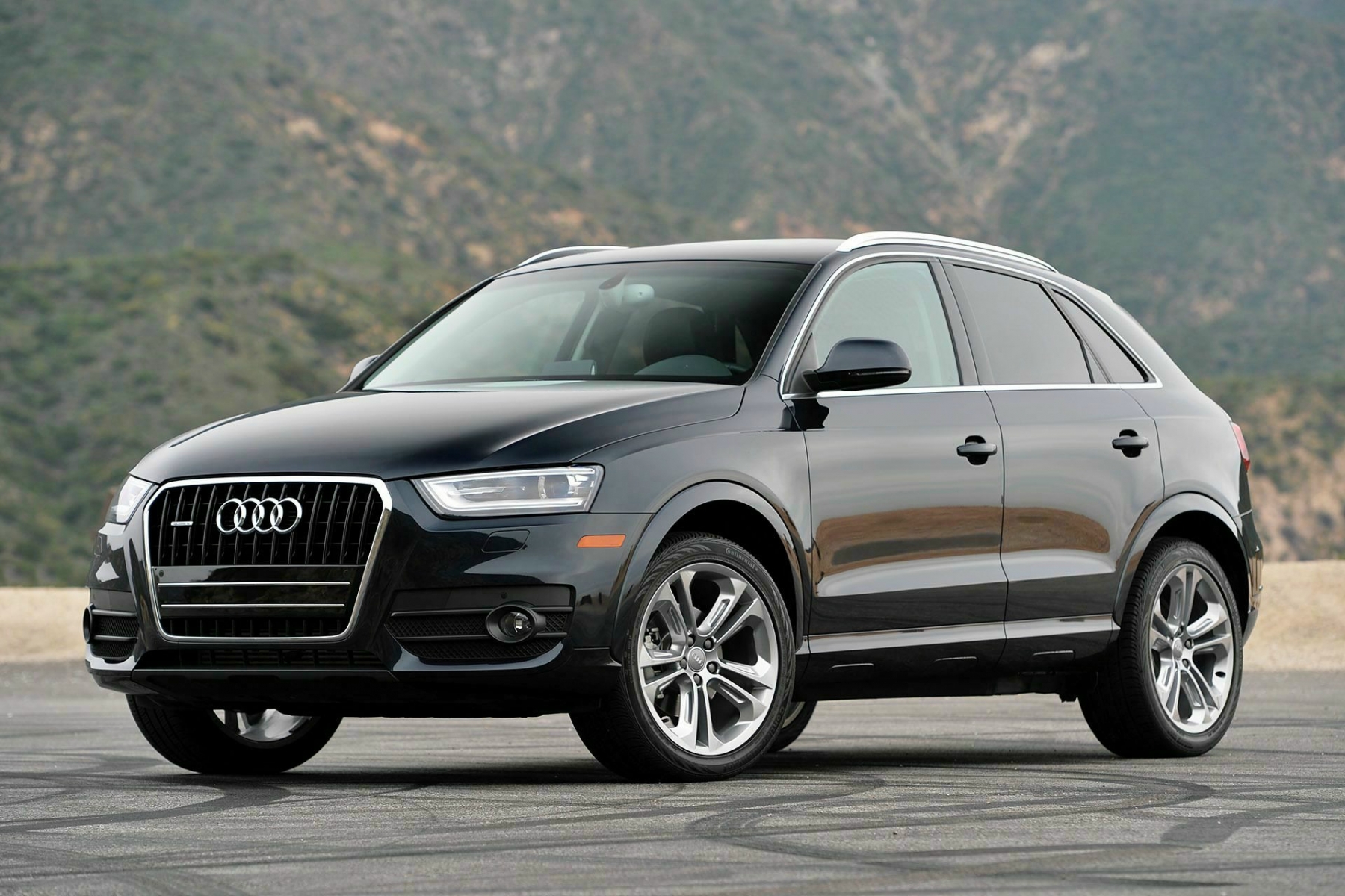 Audi Q3 Sportback Wallpapers