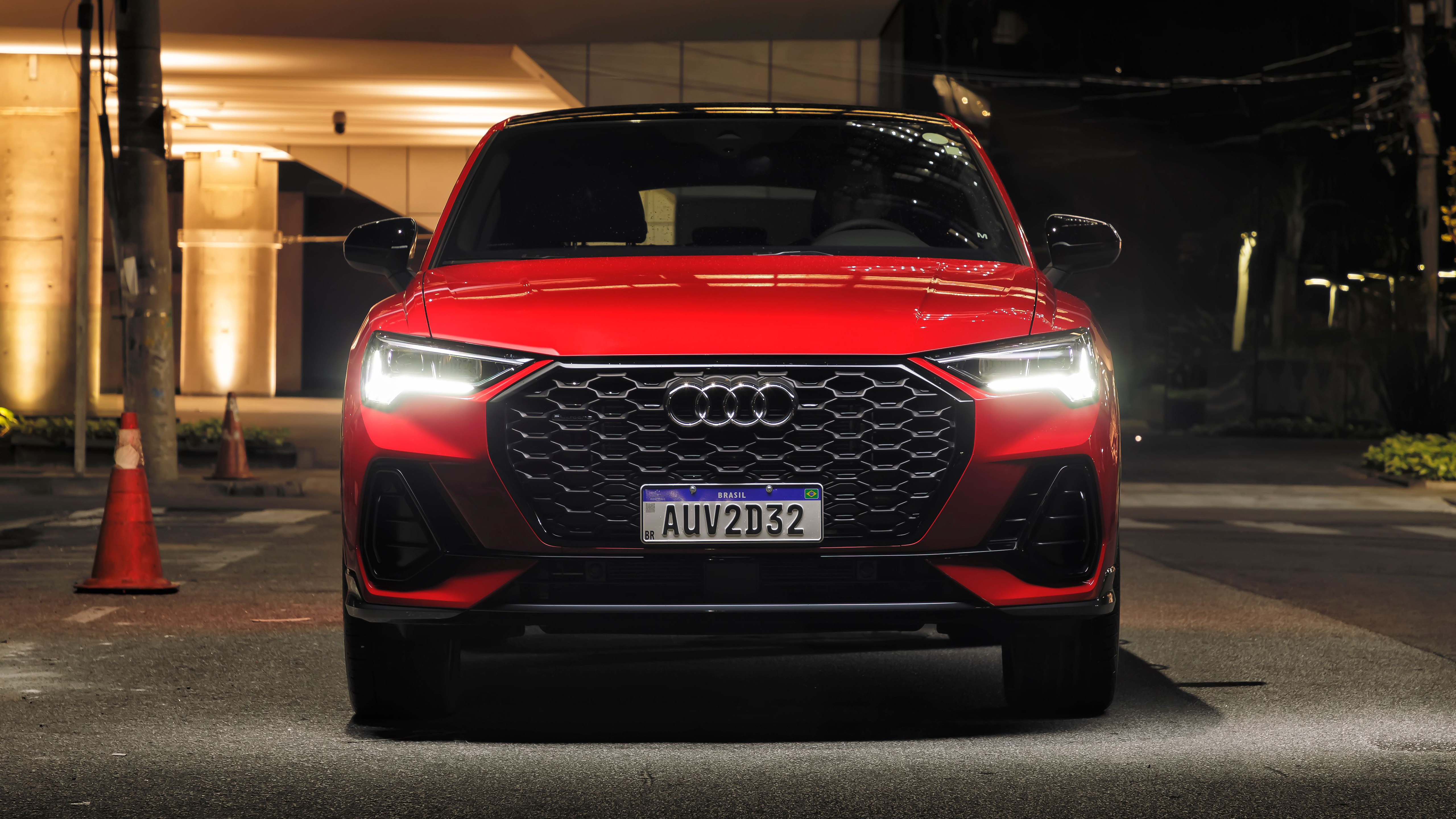 Audi Q3 Sportback Wallpapers