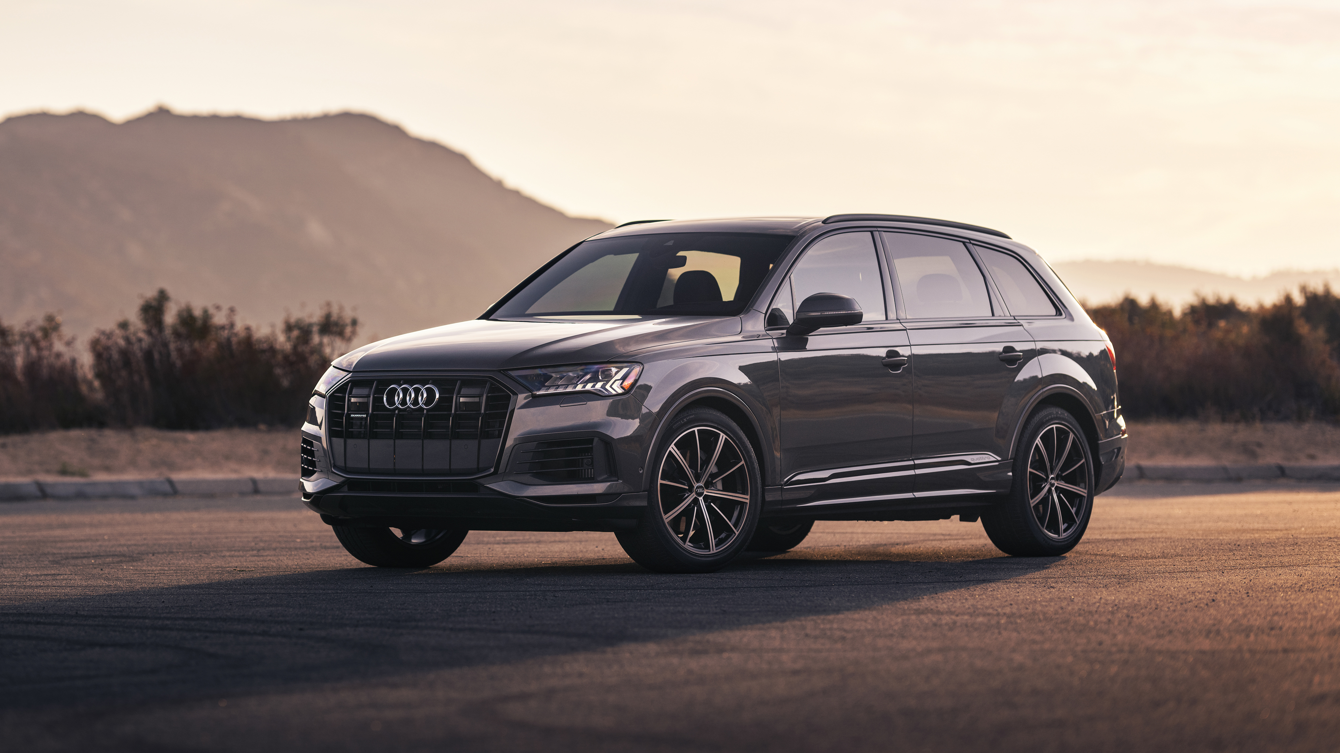 Audi Q7 Wallpapers