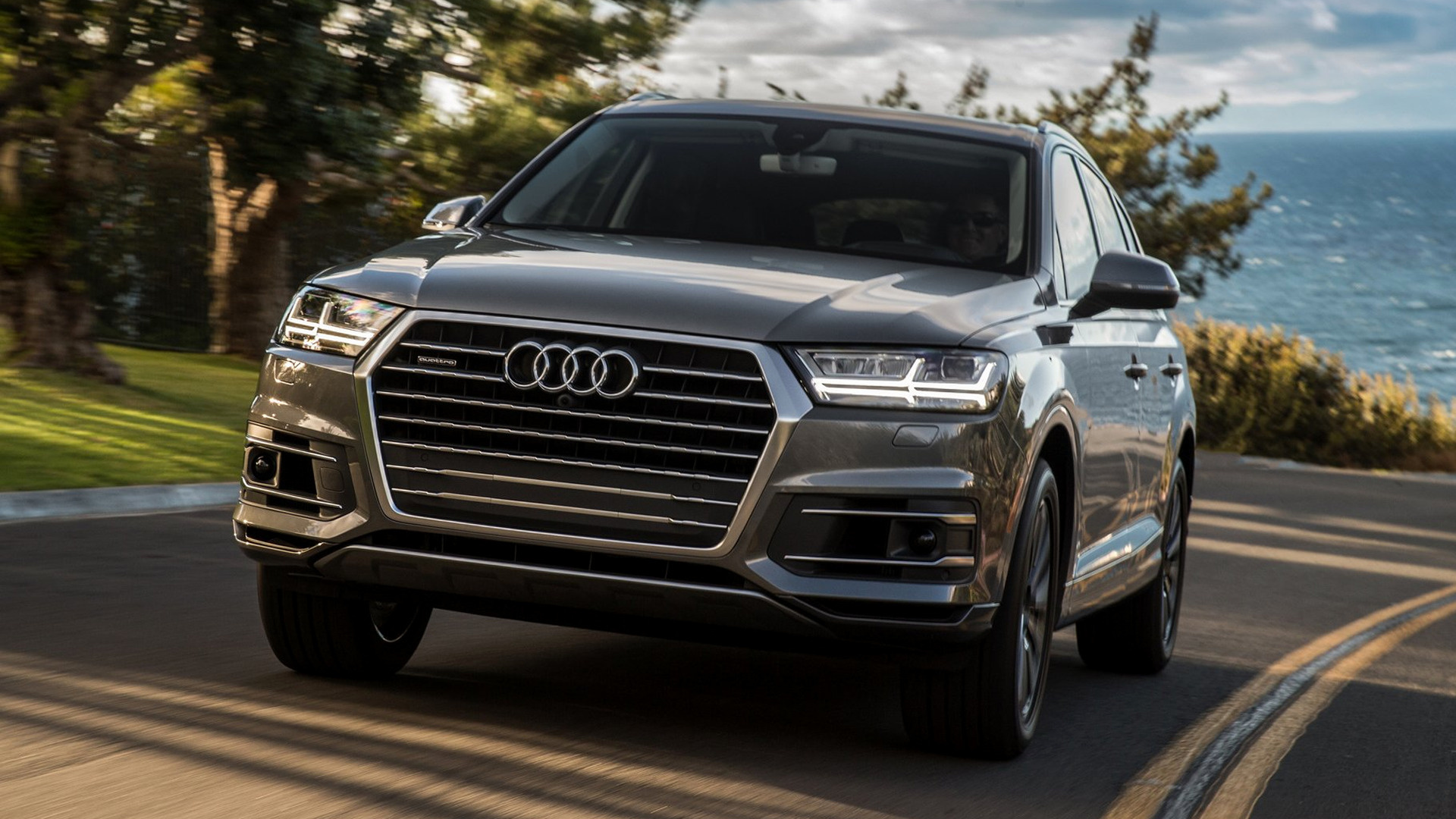 Audi Q7 Wallpapers