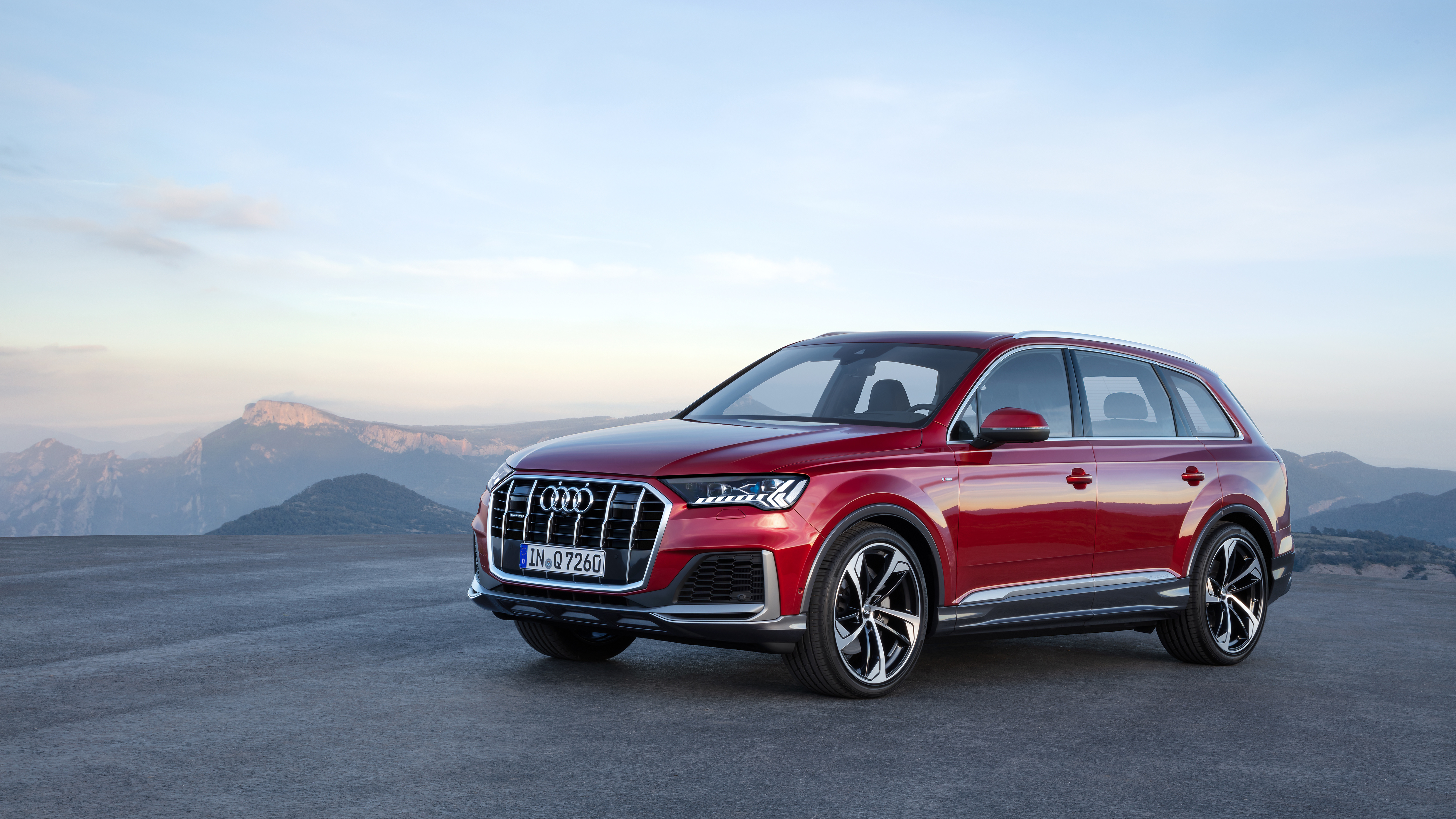 Audi Q7 Wallpapers