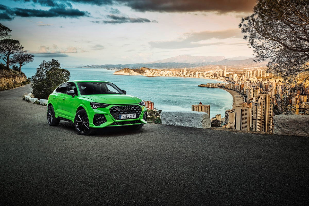 Audi Rs Q3 Wallpapers