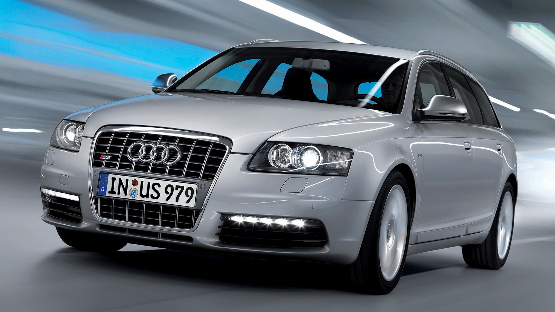 Audi S6 Avant Wallpapers