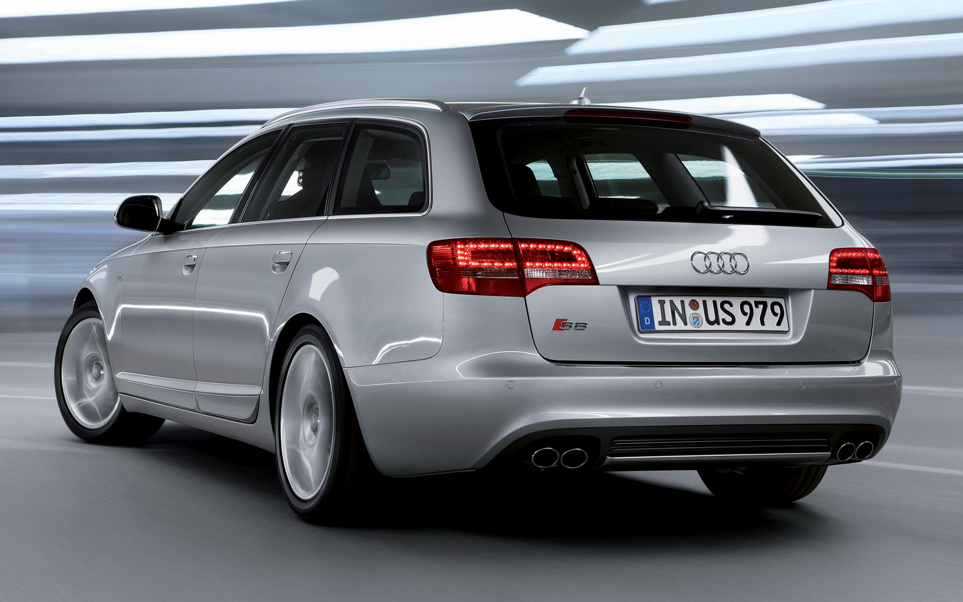 Audi S6 Avant Wallpapers